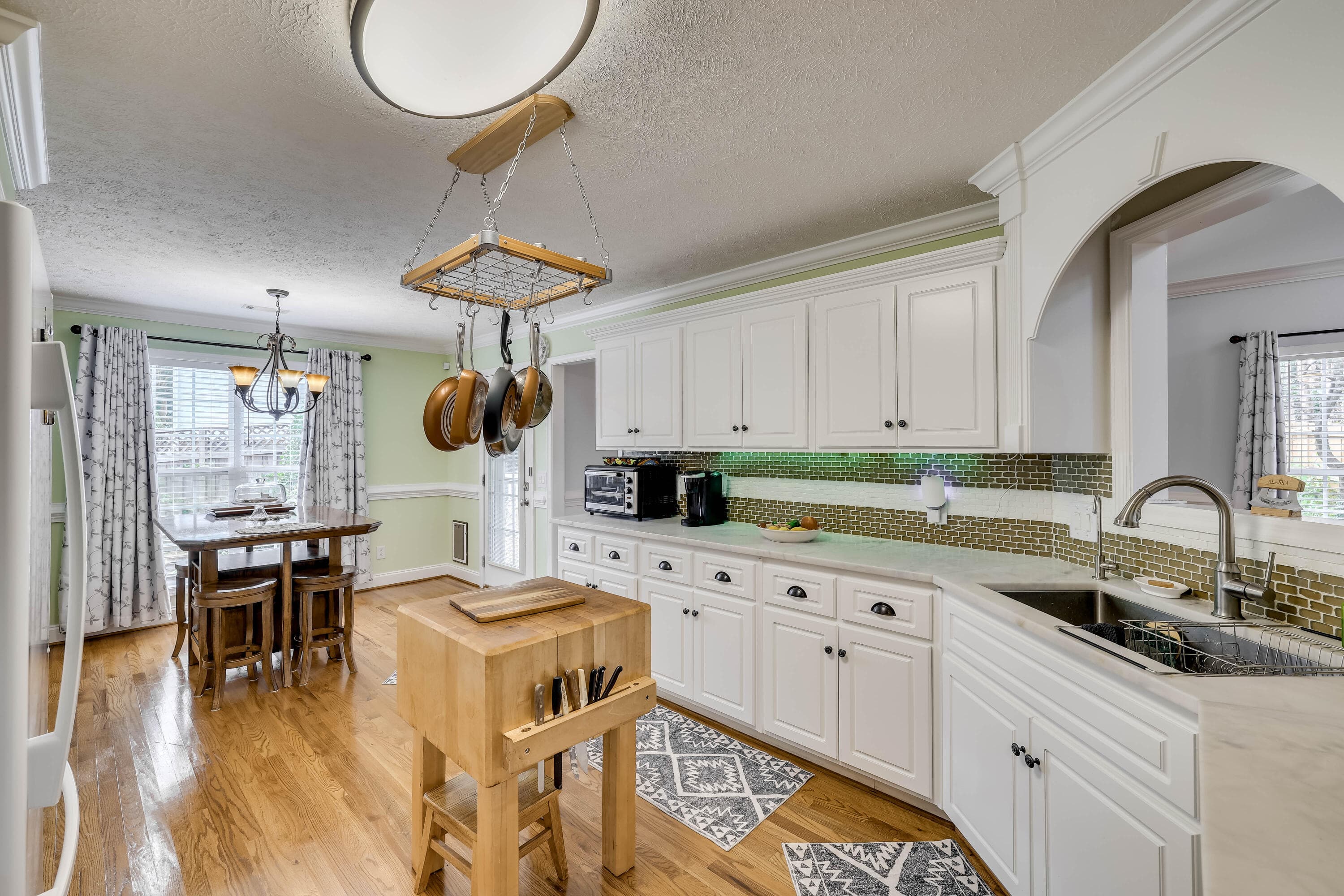 Single Family Residence at 135 Elwood Drive, Aiken, SC 29803, photo 10 of 46