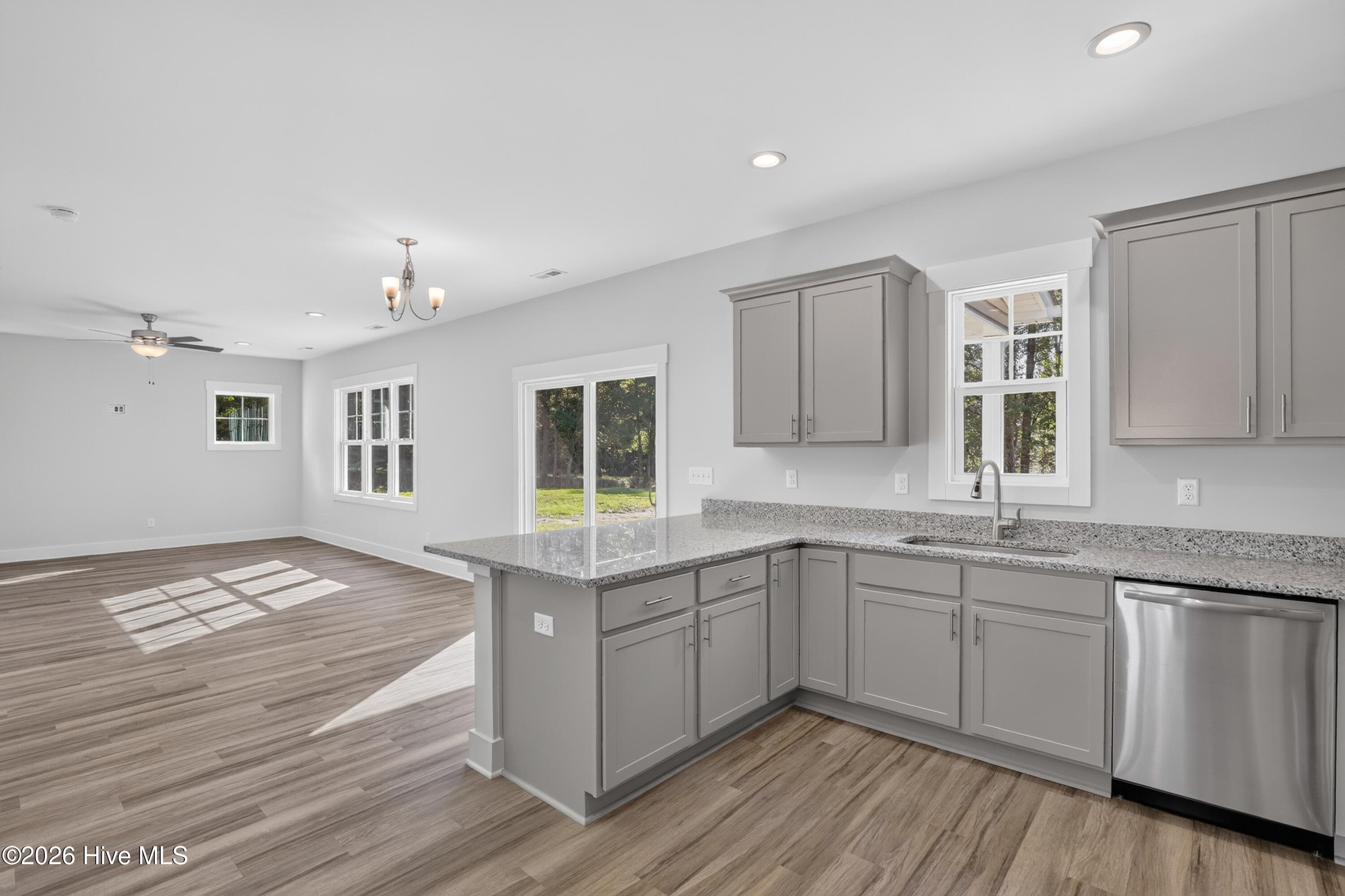 Single Family Residence at 19 Peach Court, Burgaw, NC 28425, photo 7 of 36