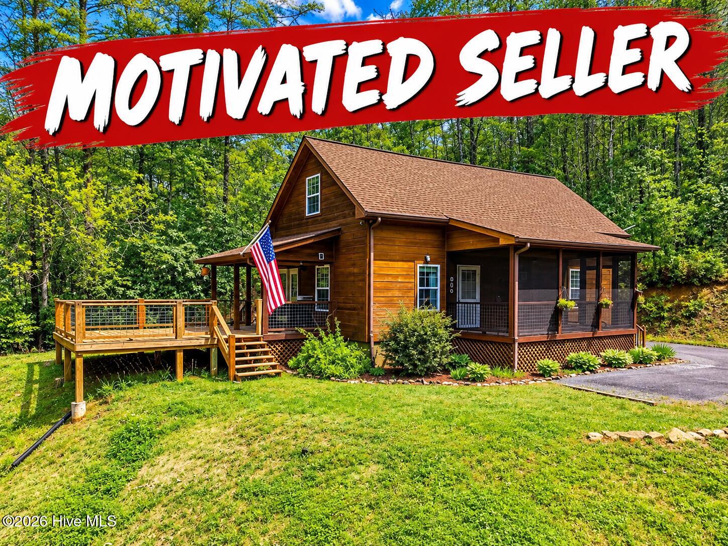 138 Hubbell Lane, Robbinsville, NC 28771