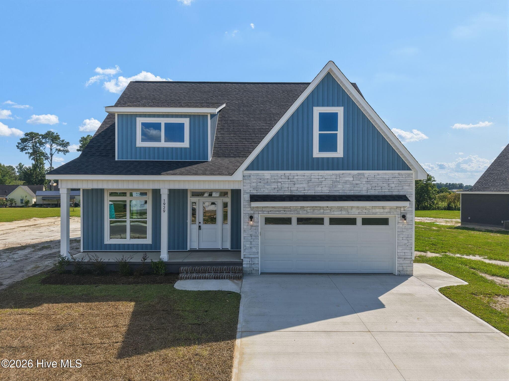 Single Family Residence at 1929 Kimball Drive, Greenville, NC 27834, photo 3 of 52