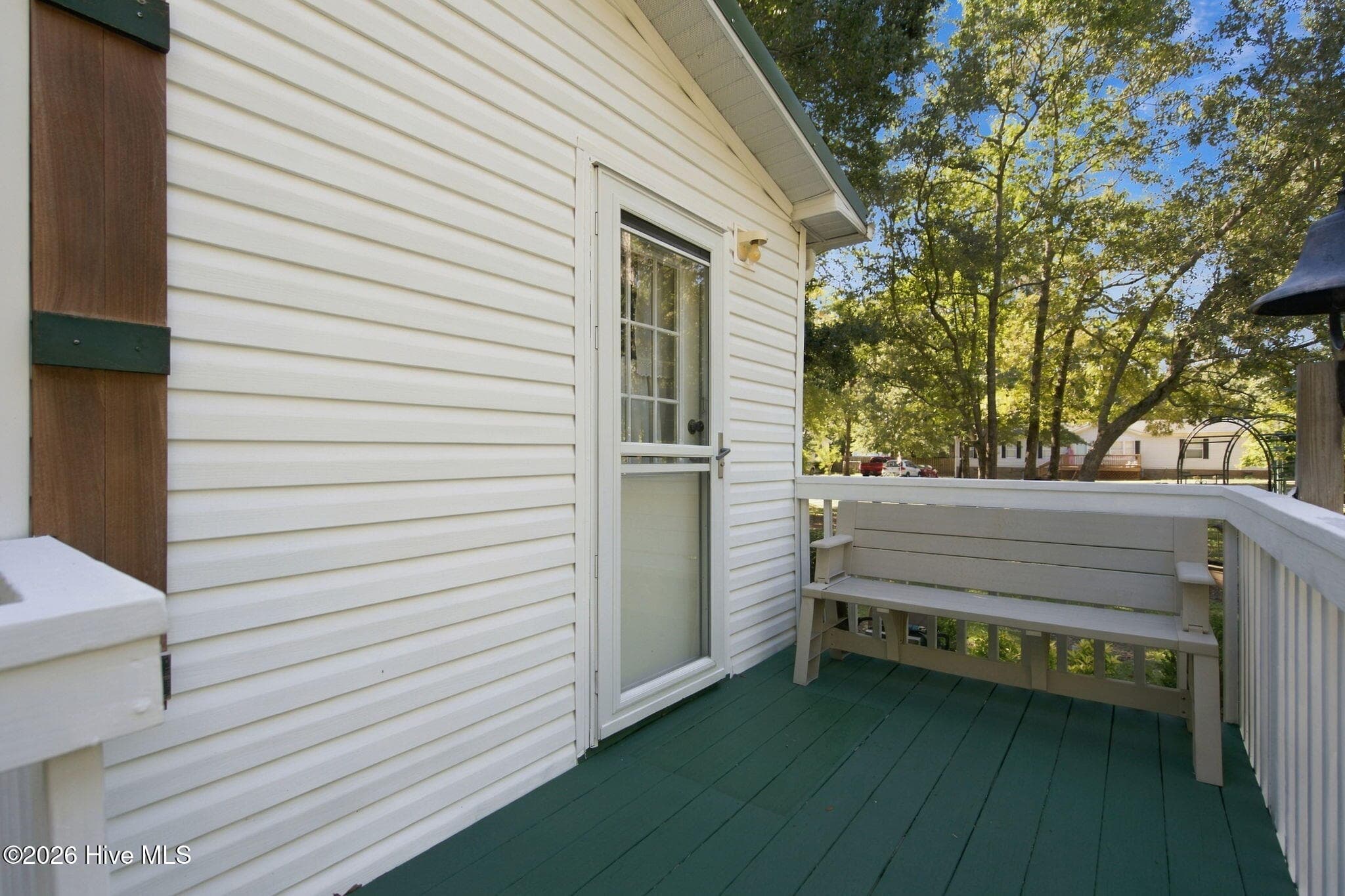 Manufactured Home at 42 Warwick Court, Hampstead, NC 28443, photo 35 of 55