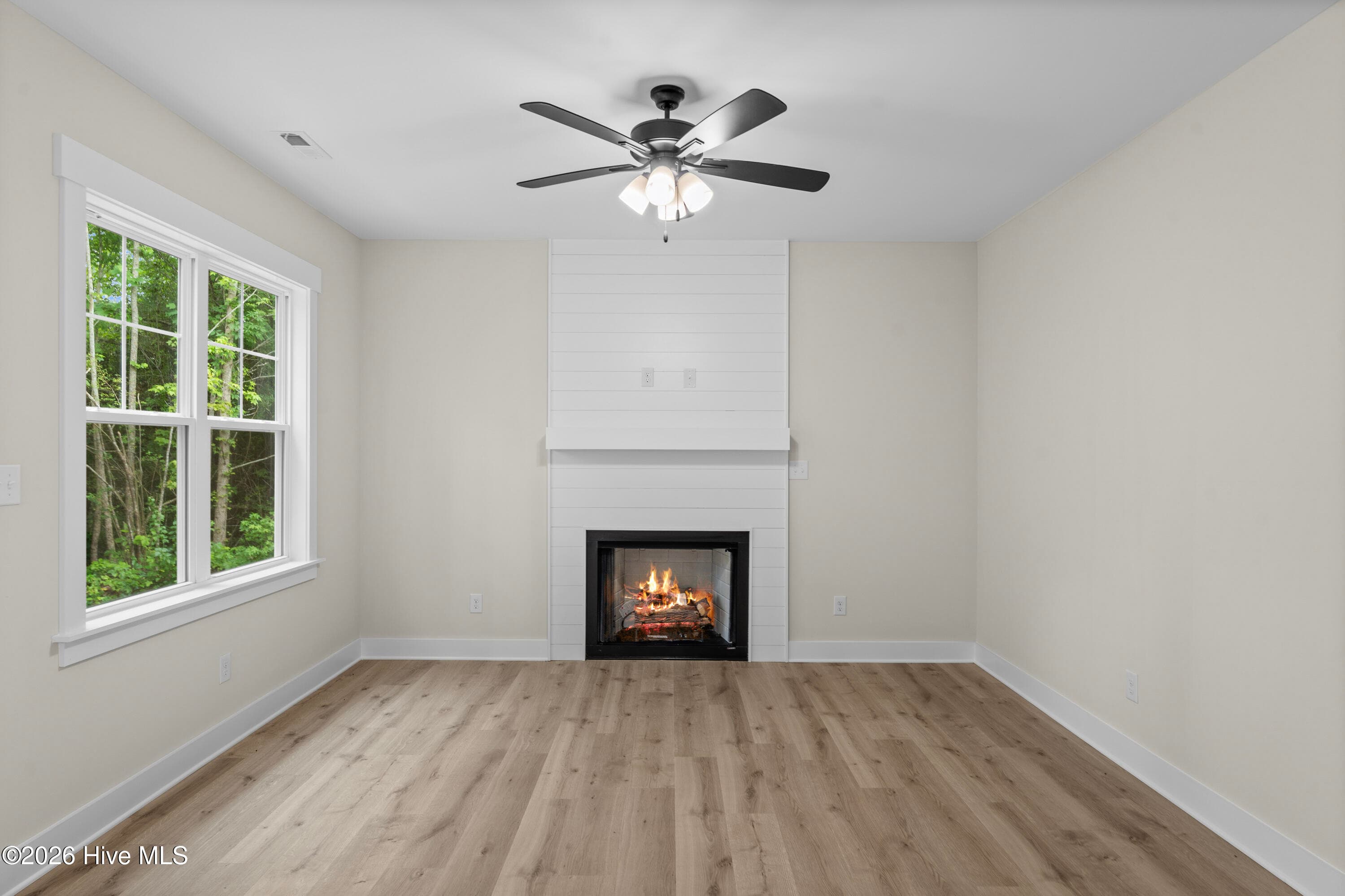Single Family Residence at 400 Stone Hawk Lane, New Bern, NC 28560, photo 53 of 110