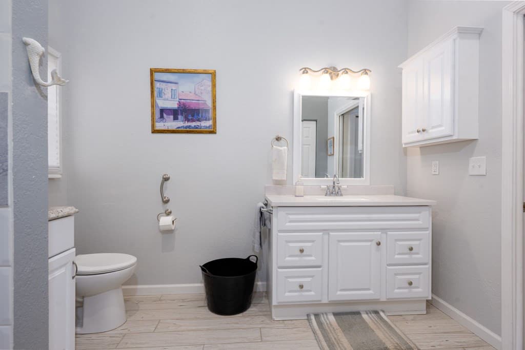 Single Family Residence at 214 Hedden Road, Murphy, NC 28906, photo 2 of 2
