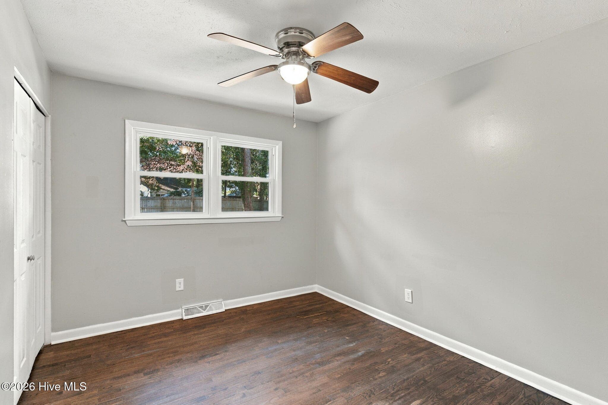 Single Family Residence at 5410 Rollin Road, Wilmington, NC 28409, photo 30 of 53
