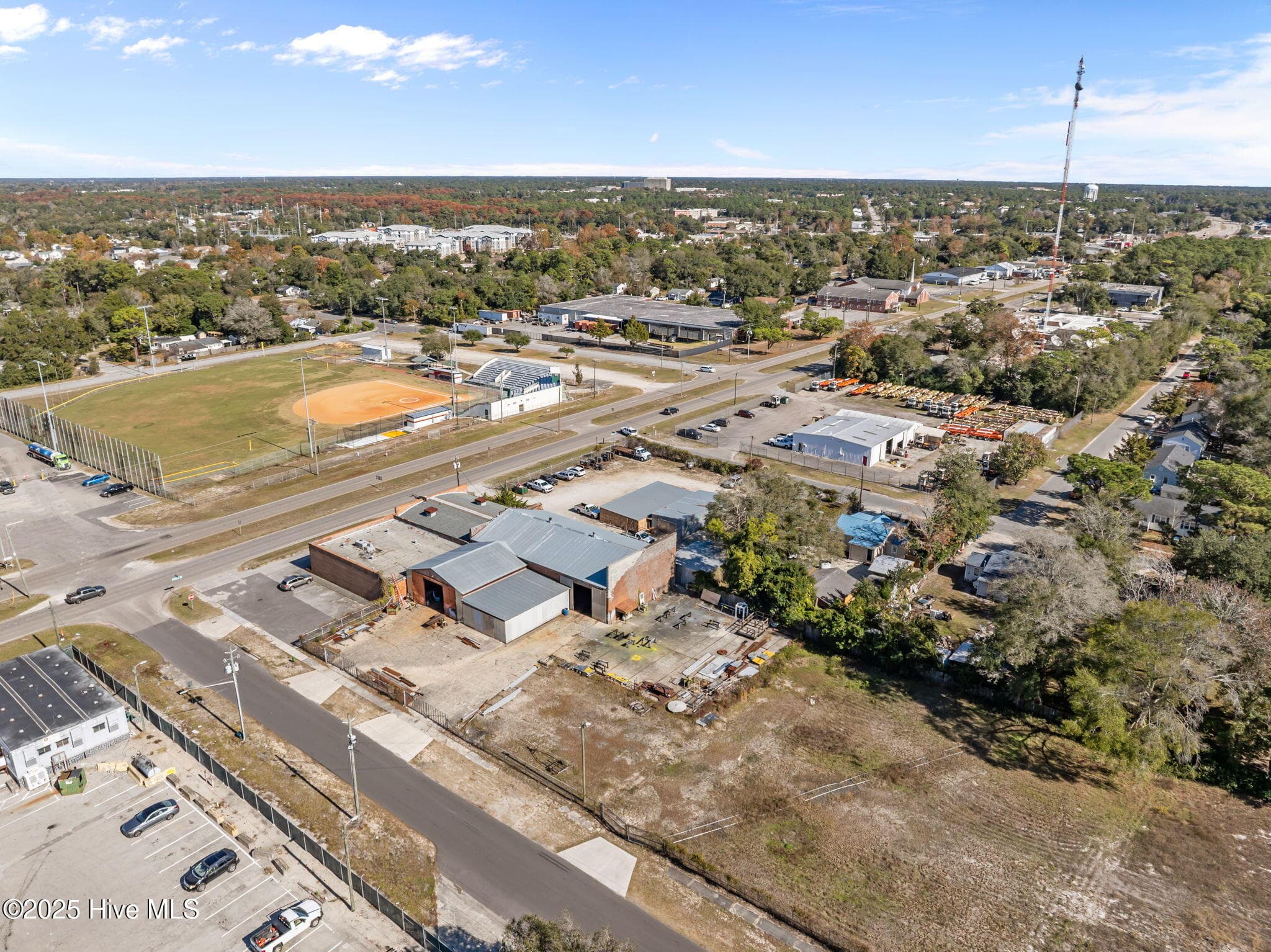 Mixed Use at 2607 Worth Drive, Wilmington, NC 28412, photo 13 of 15