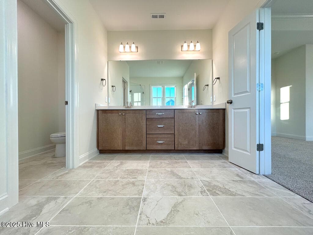 SIMILAR PHOTO - 814 Tupelo Tree Drive, Hubert, NC 28539