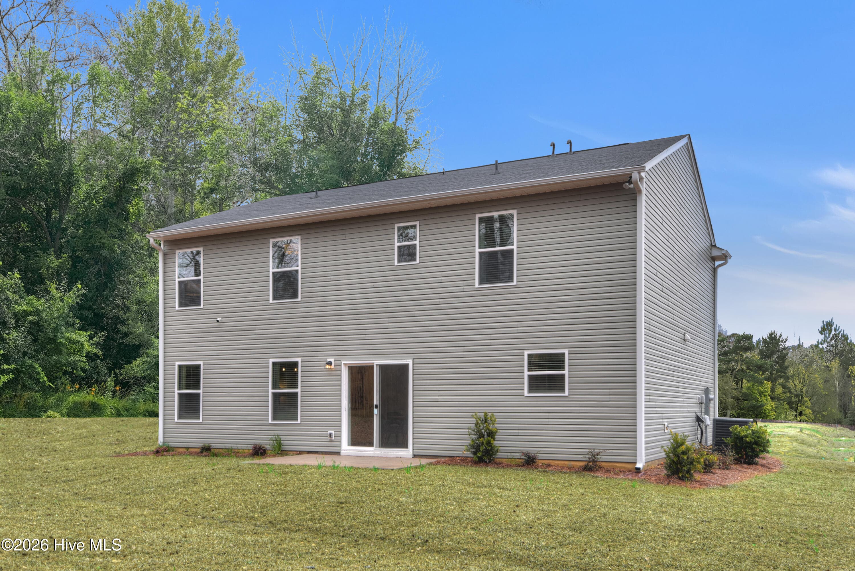 Single Family Residence at 2014 April Dawn Trail, Thomson, GA 30824, photo 4 of 115