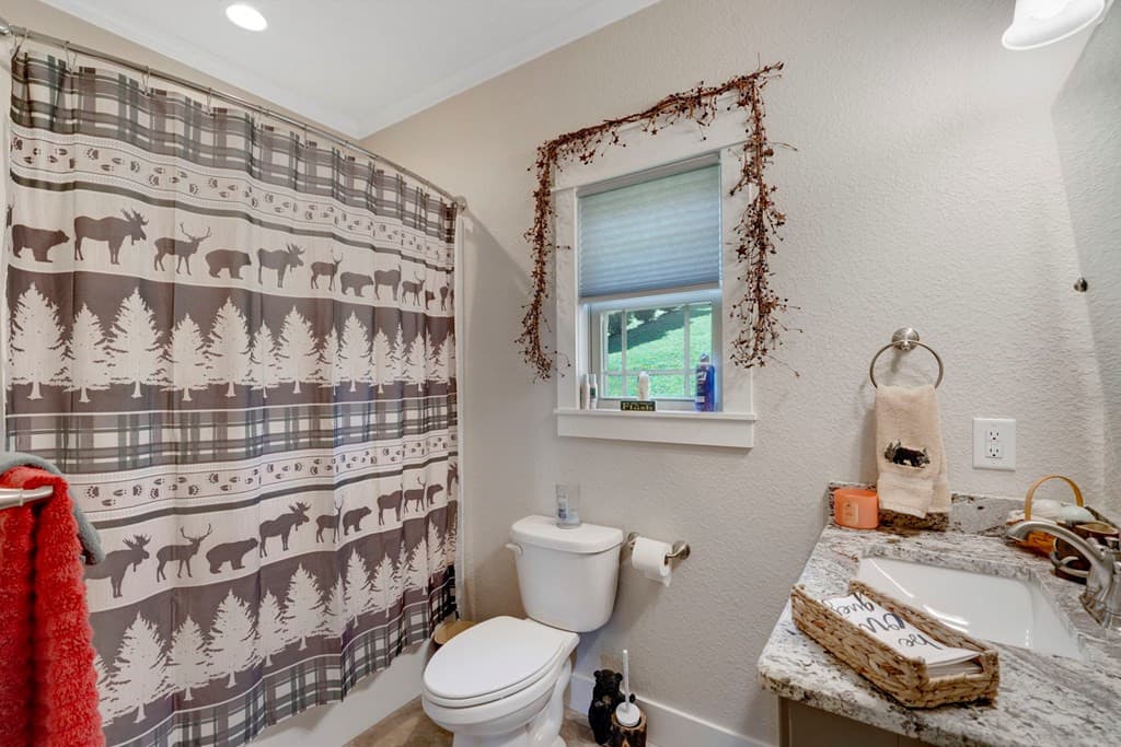 Single Family Residence at 2079 Gallatin Road, Young Harris, GA 30582, photo 20 of 38