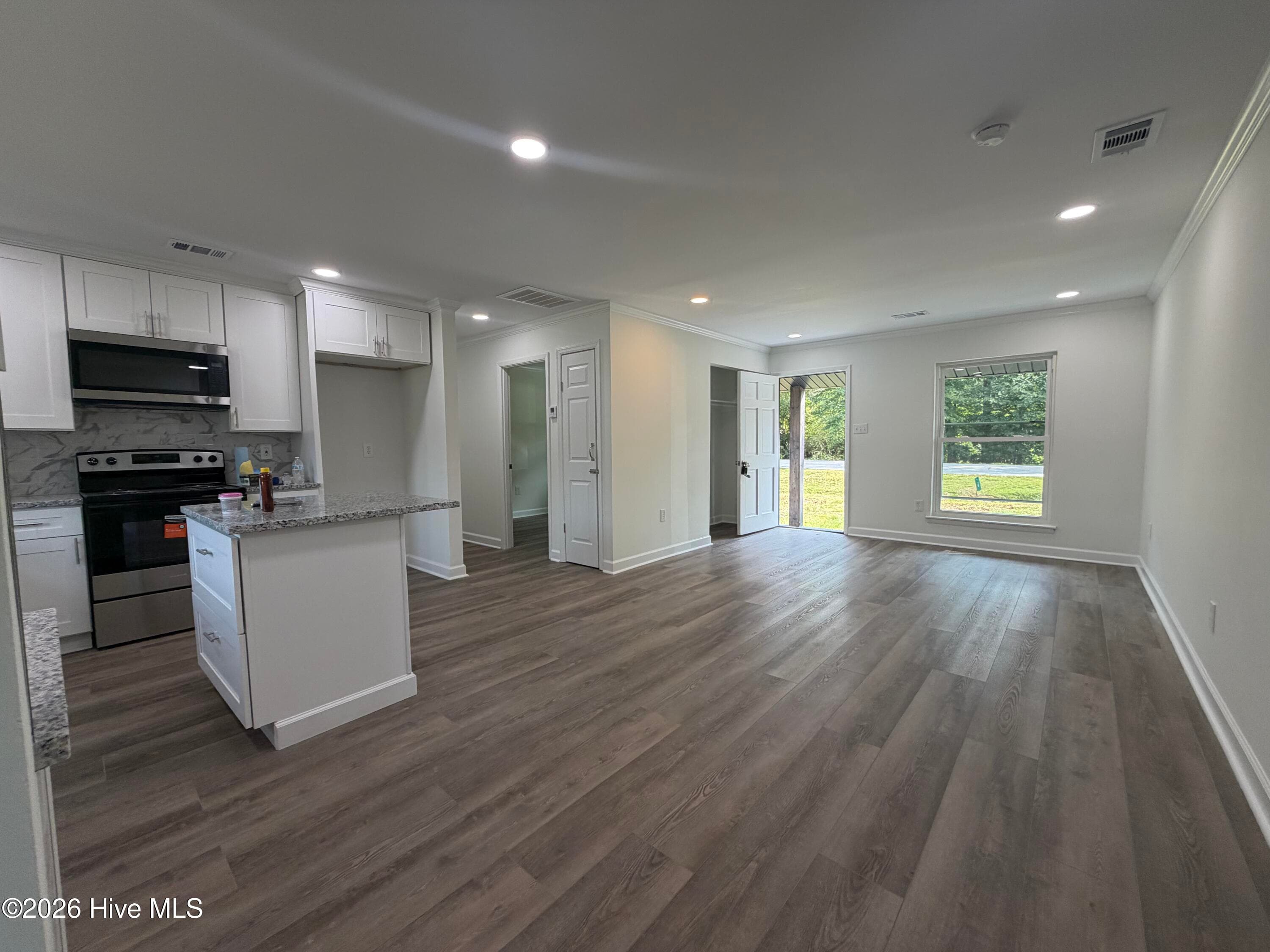Single Family Residence at 306 Waynesboro Highway, Wrens, GA 30833, photo 4 of 17