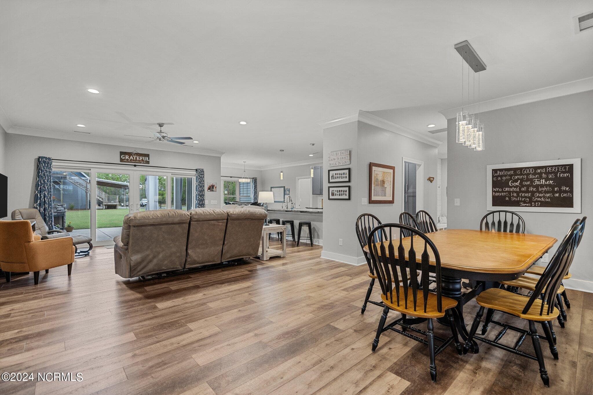Single Family Residence at 2463 Hoover Road, Hampstead, NC 28443, photo 10 of 62