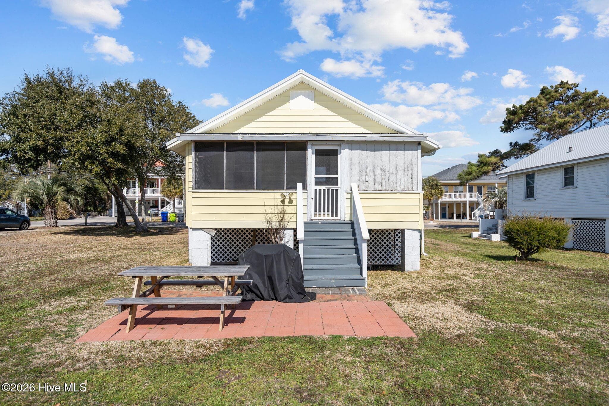 Single Family Residence at 305 Atlanta Avenue, Carolina Beach, NC 28428, photo 39 of 69