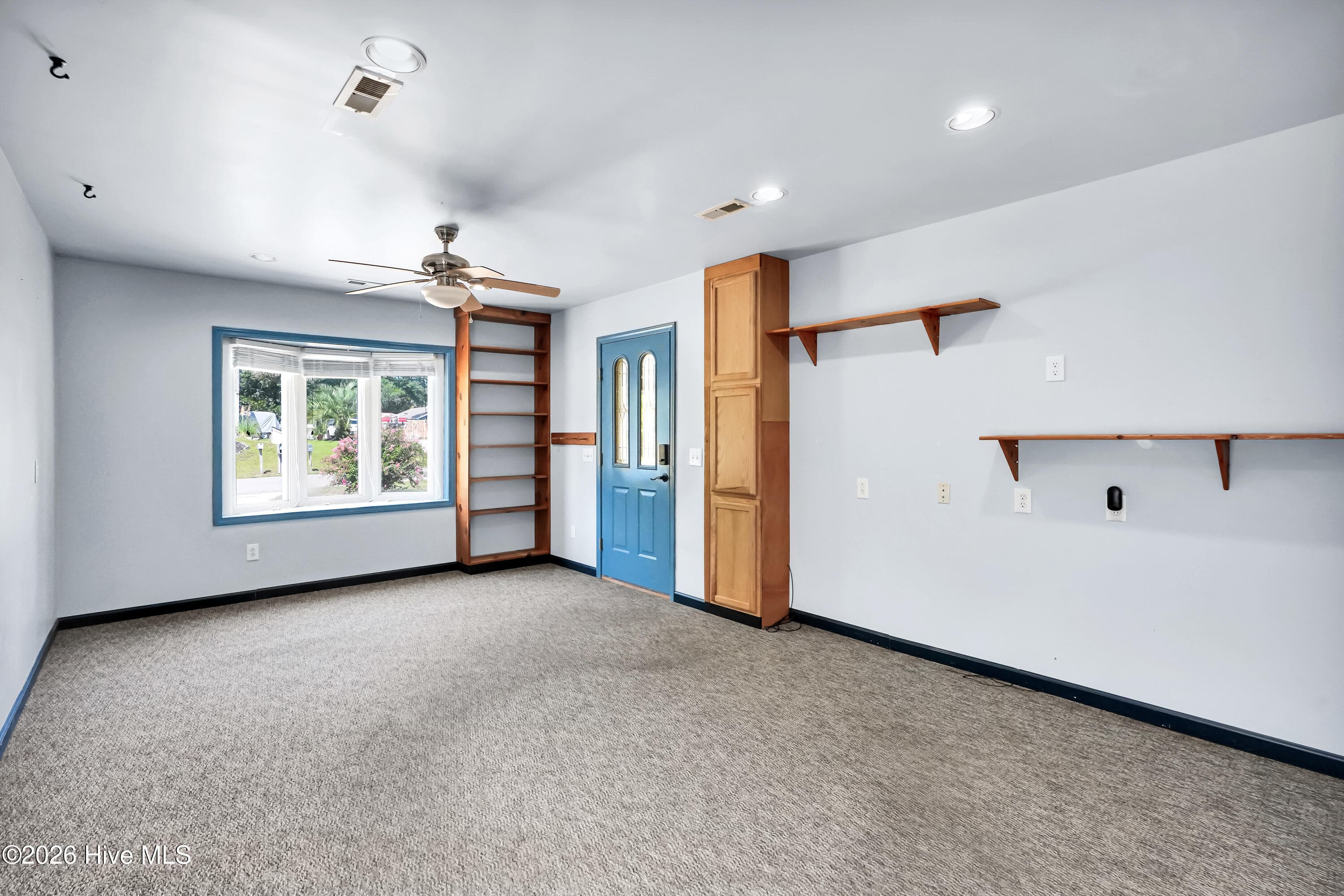 Single Family Residence at 114 NE 8th St, Oak Island, NC 28465, photo 19 of 49