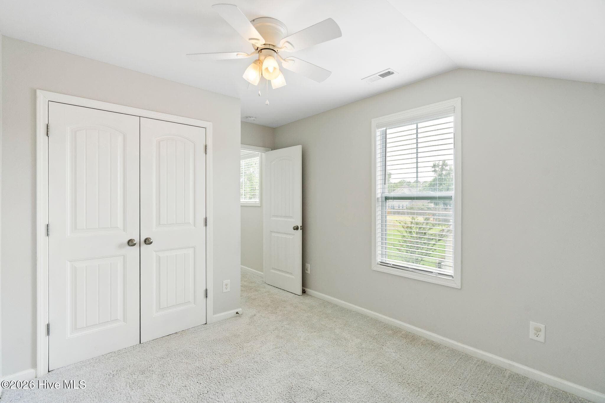 Single Family Residence at 115 Bunchberry Court, Hampstead, NC 28443, photo 34 of 54