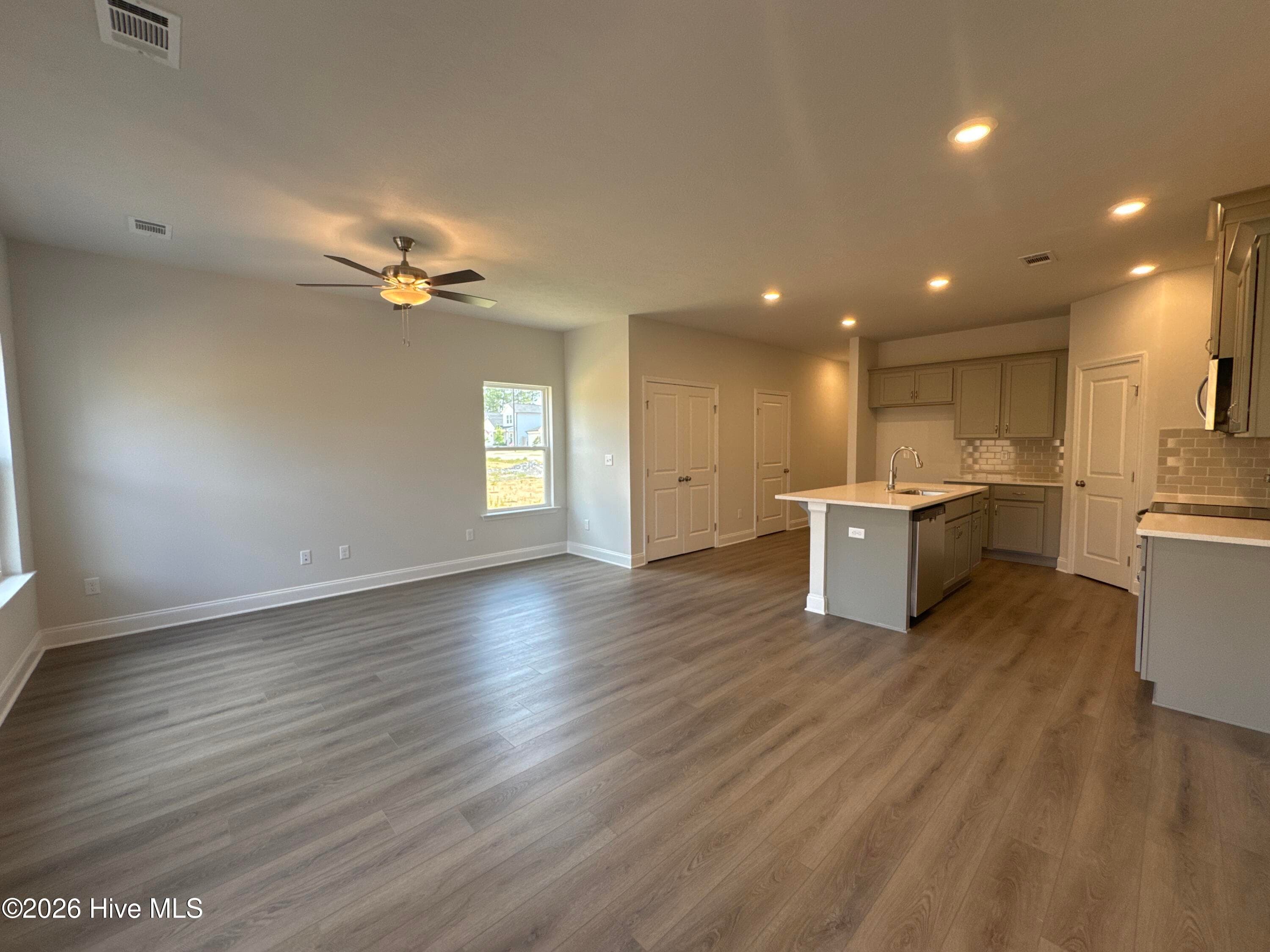 Townhouse at 649 Hampton Drive 5d, North Augusta, SC 29860, photo 7 of 63