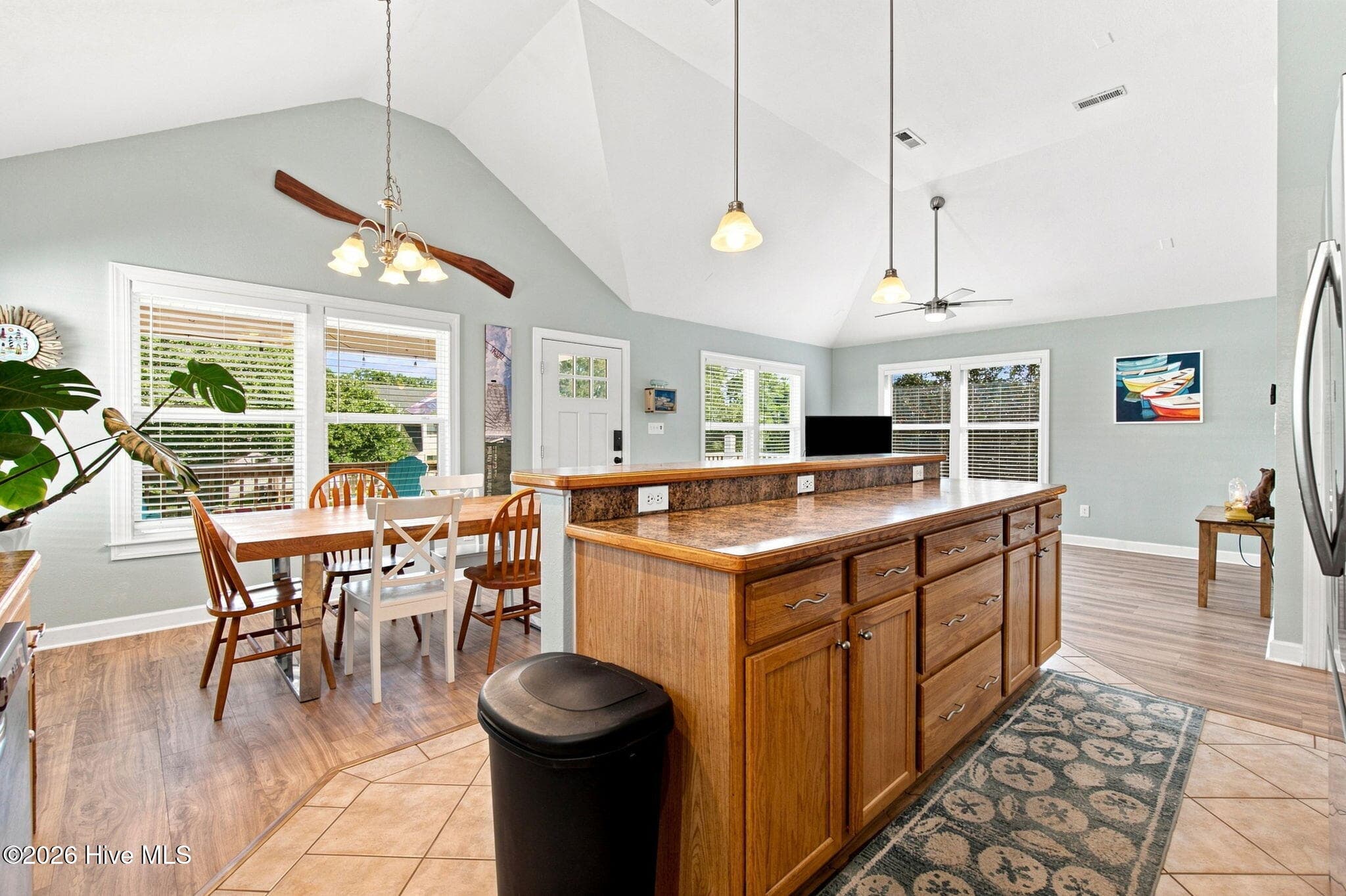 Single Family Residence at 204 Pine Grove Trail, Kill Devil Hills, NC 27948, photo 12 of 54
