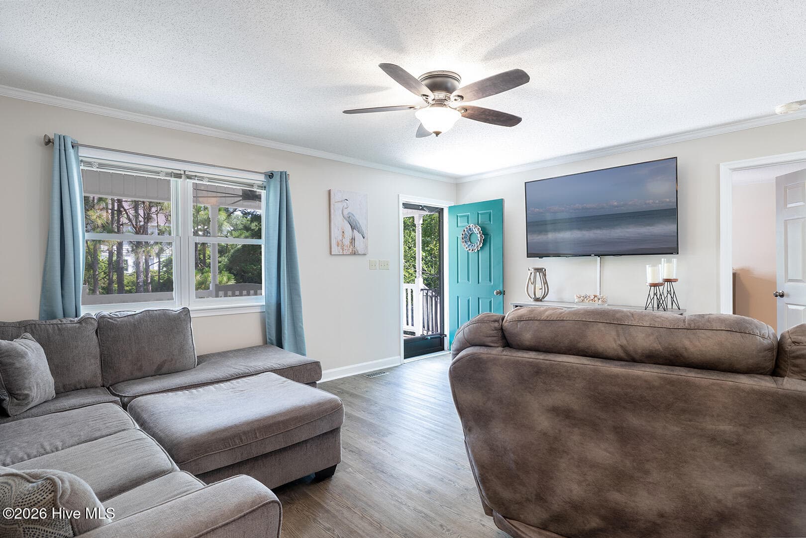 Split floorplan with bedrooms on either side of great room - 122 Purdie Drive, Emerald Isle, NC 28594