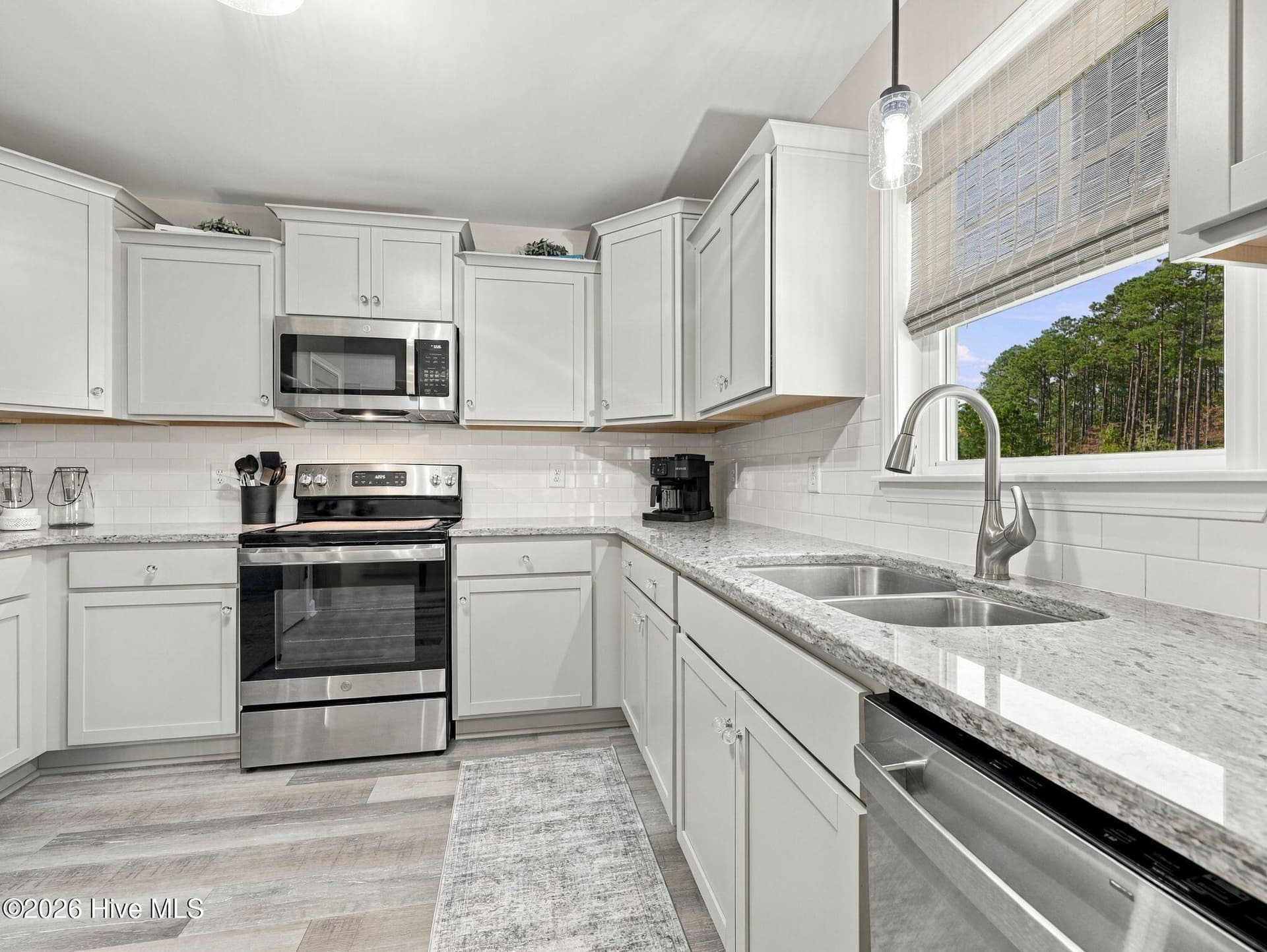 Single Family Residence at 819 Cooke Drive, Hubert, NC 28539, photo 14 of 53