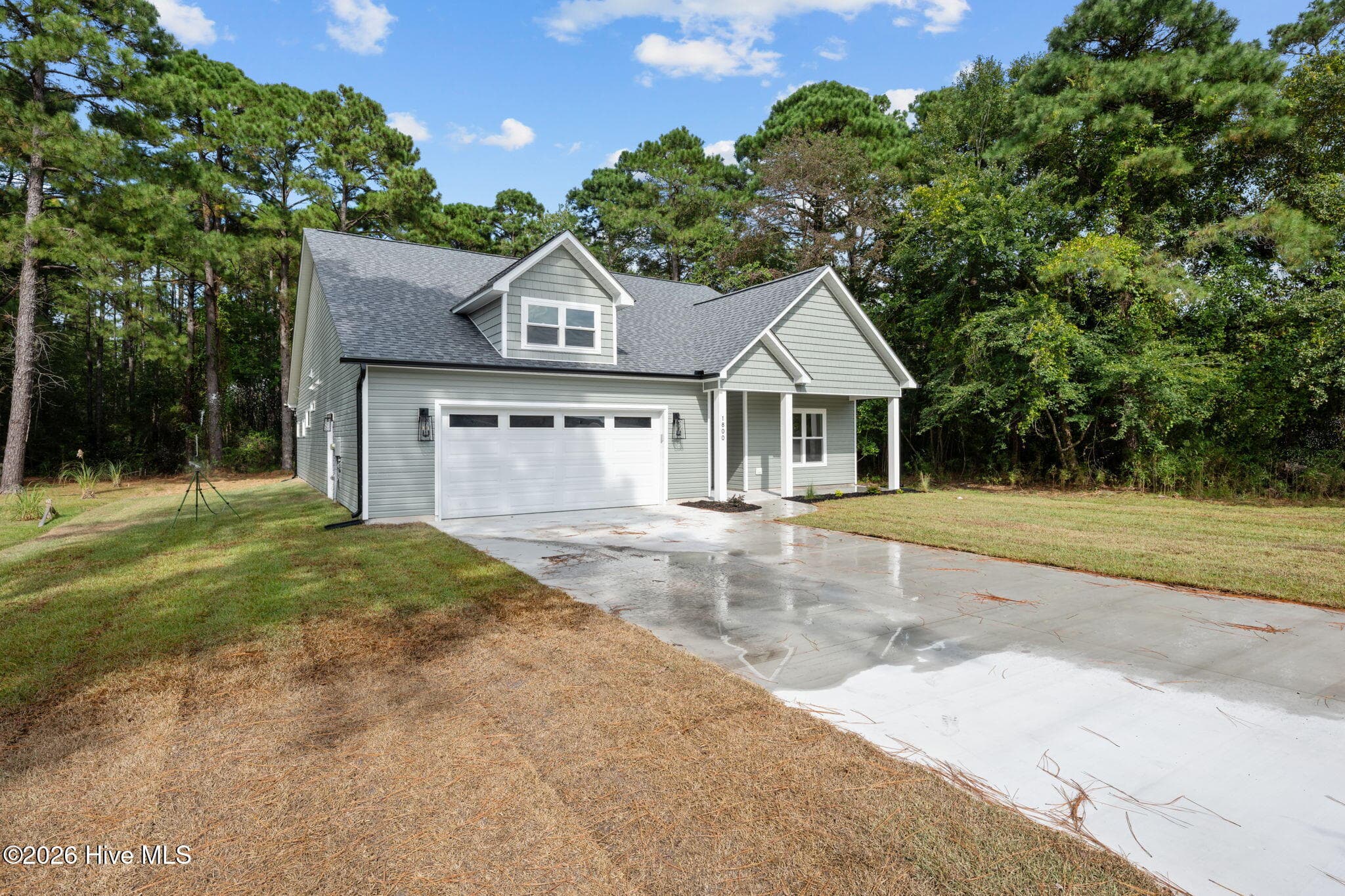 *Photos are of similar construction. - 31 Currituck Court, Oriental, NC 28571