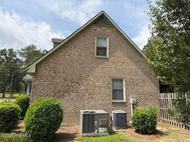 Single Family Residence at 324 Lumpkin Street, Thomson, GA 30824, photo 5 of 24