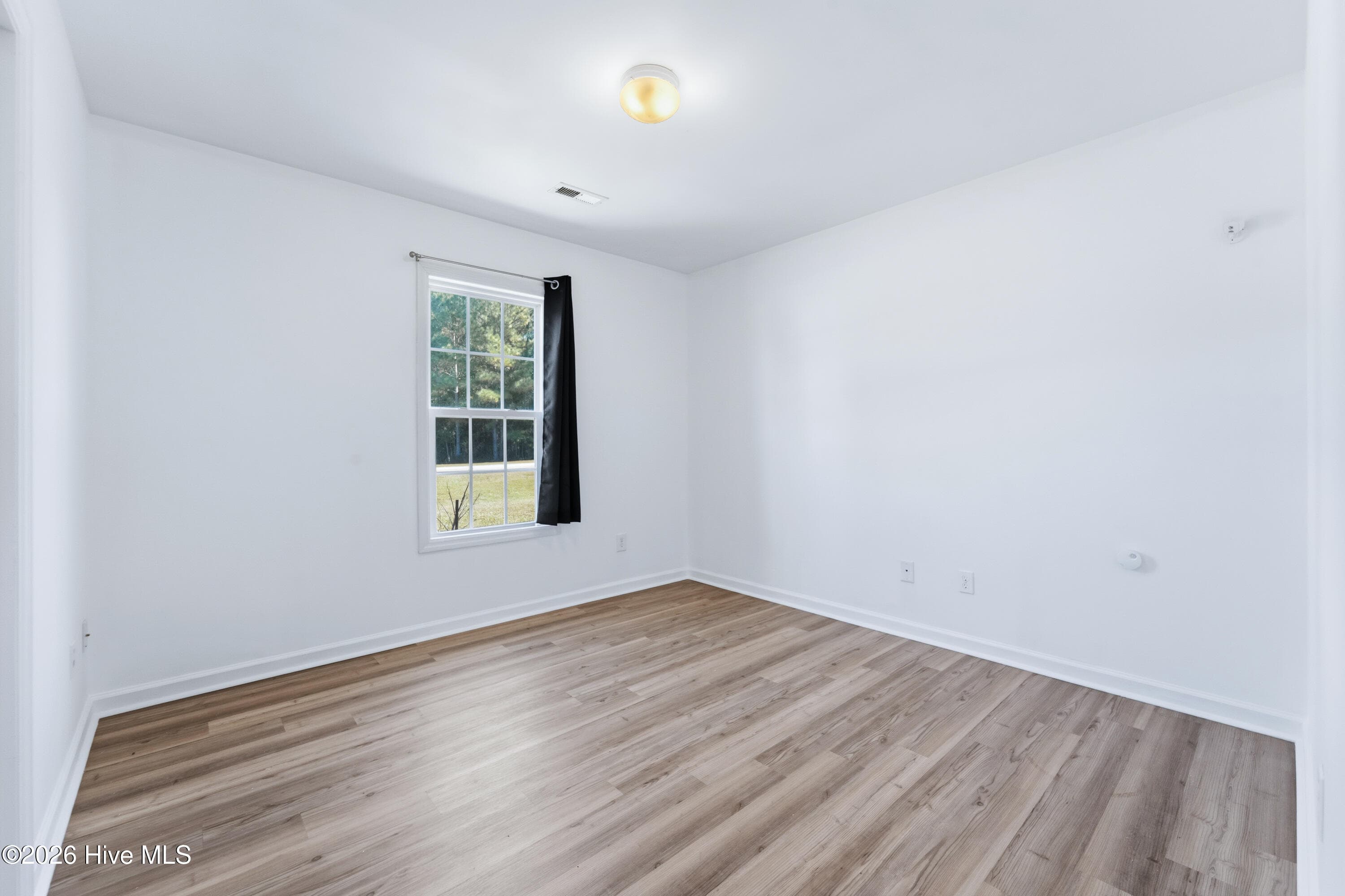 Single Family Residence at 178 Ashbury Park Lane, Richlands, NC 28574, photo 35 of 46