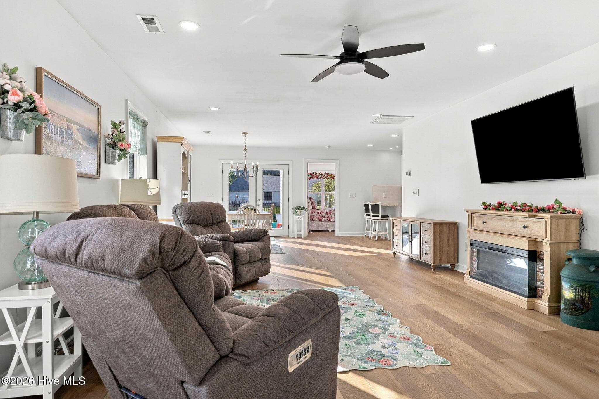 LIVING ROOM - 1874 Slatestone Road, Washington, NC 27889