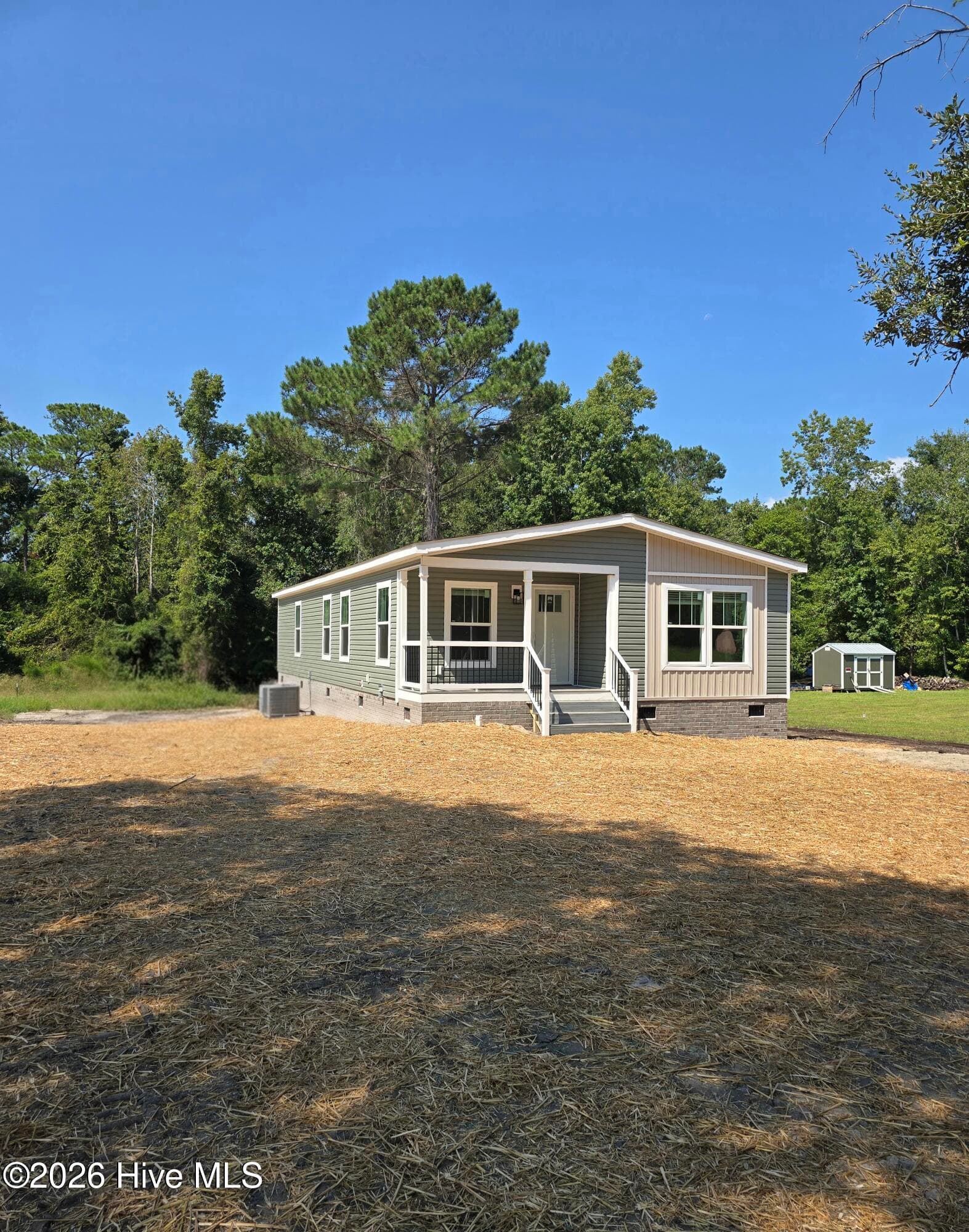Manufactured Home at 106 Dundee Trail, Holly Ridge, NC 28445, photo 7 of 46