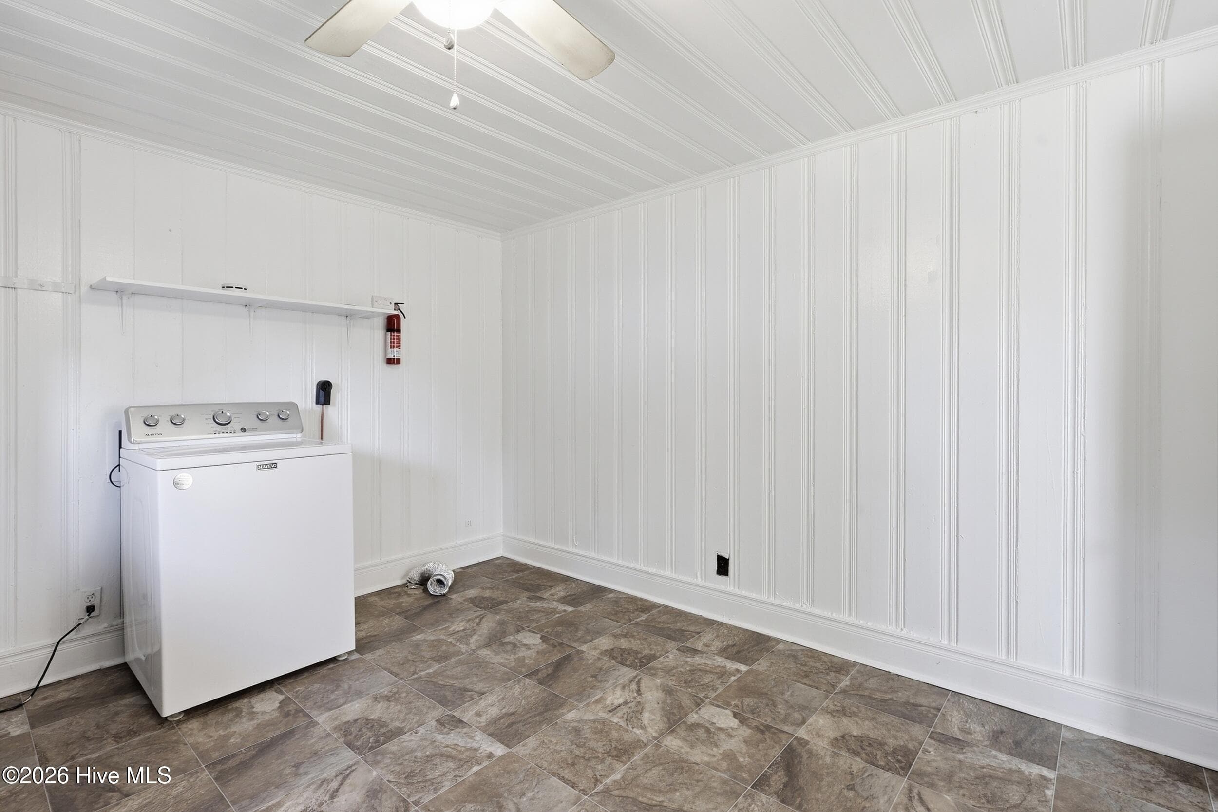 Single Family Residence at 614 W 10th Street, Washington, NC 27889, photo 16 of 26