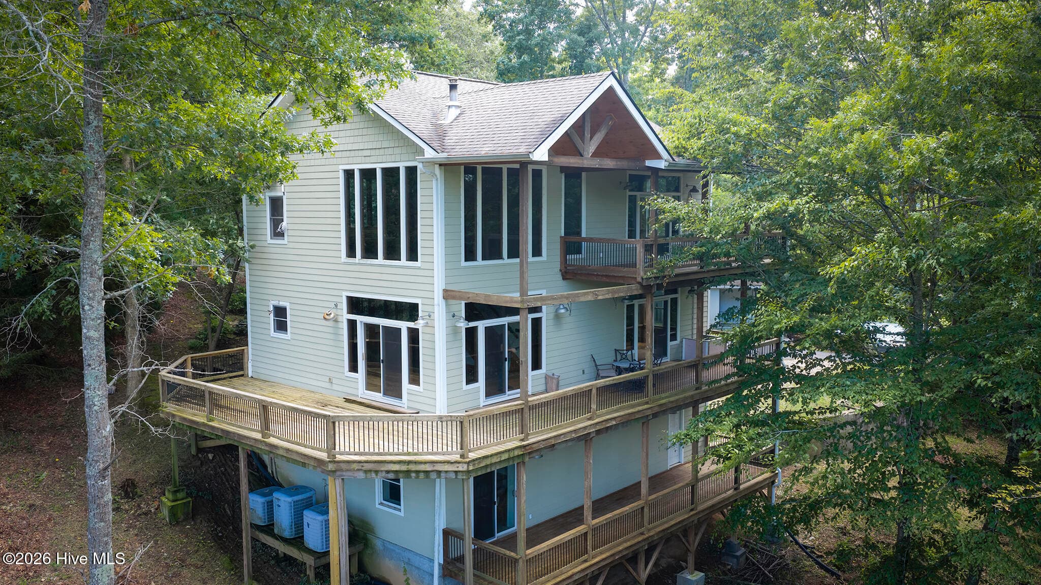 63 Snowbird Trail, Lake Santeetlah, NC 28771