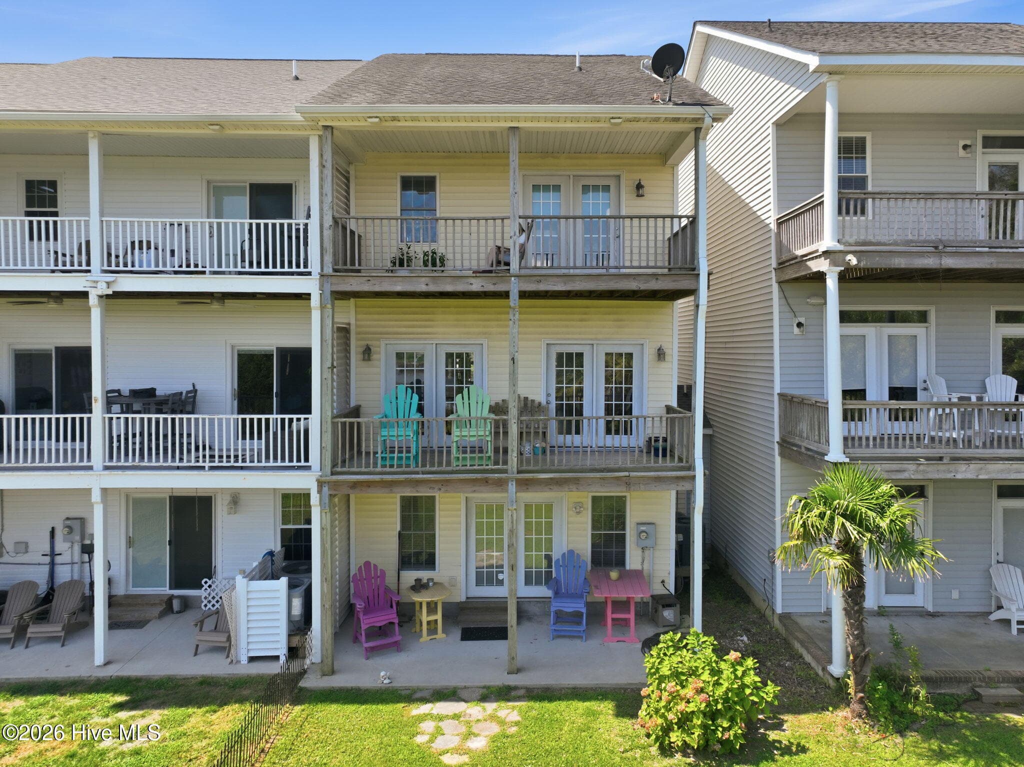 Townhouse at 1800 Bay Street 206, Morehead City, NC 28557, photo 7 of 46