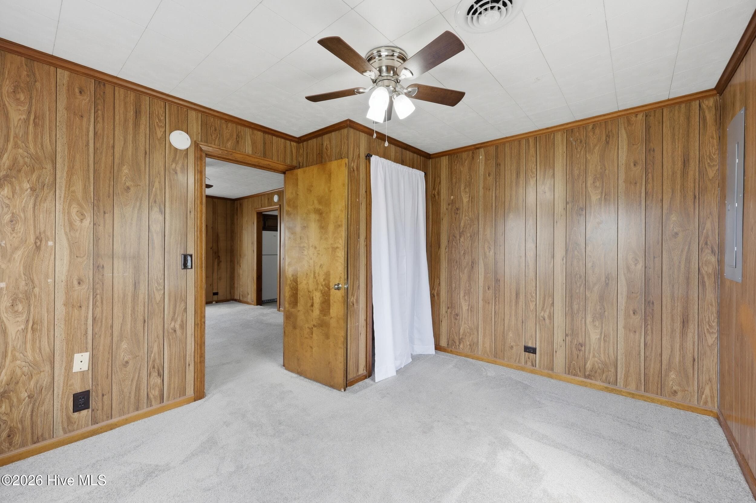 Single Family Residence at 1120 Northside Road, Elizabeth City, NC 27909, photo 7 of 32