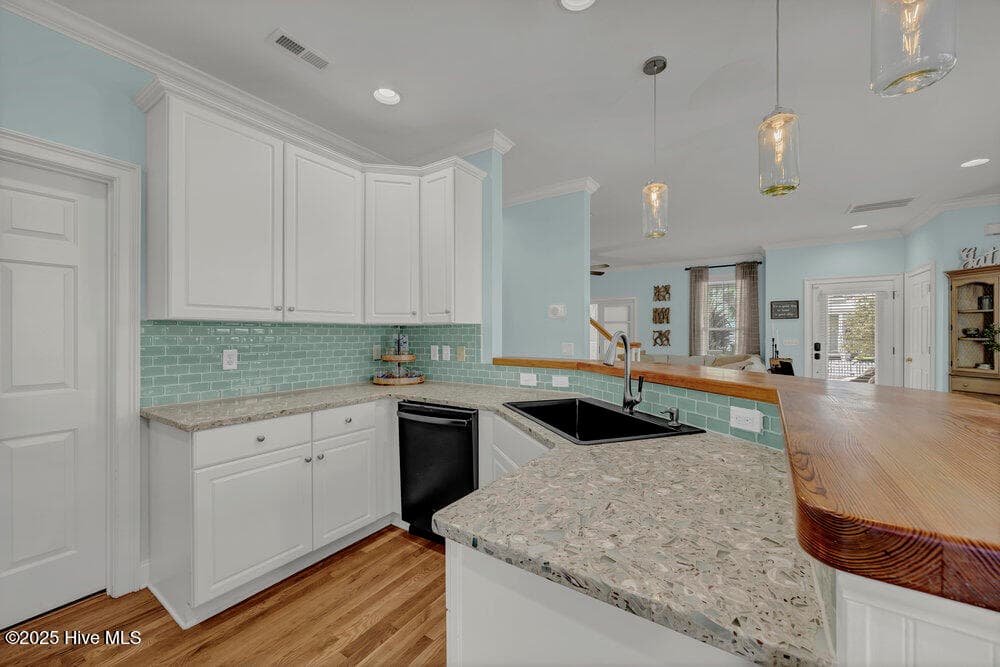 Townhouse at 233 Silver Sloop Way, Carolina Beach, NC 28428, photo 12 of 33