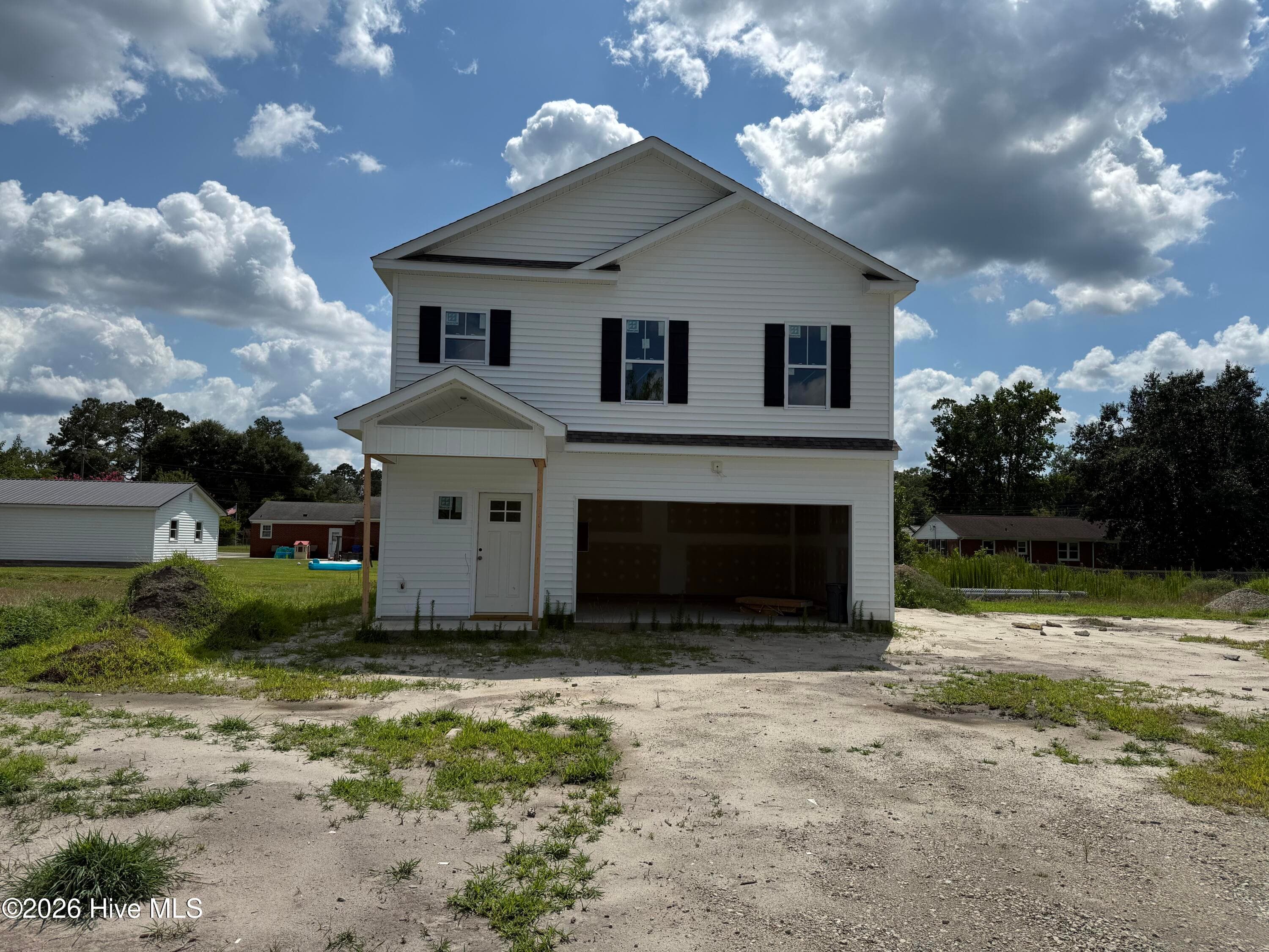 Single Family Residence at 694 Pope Street, Grifton, NC 28530, photo 4 of 15