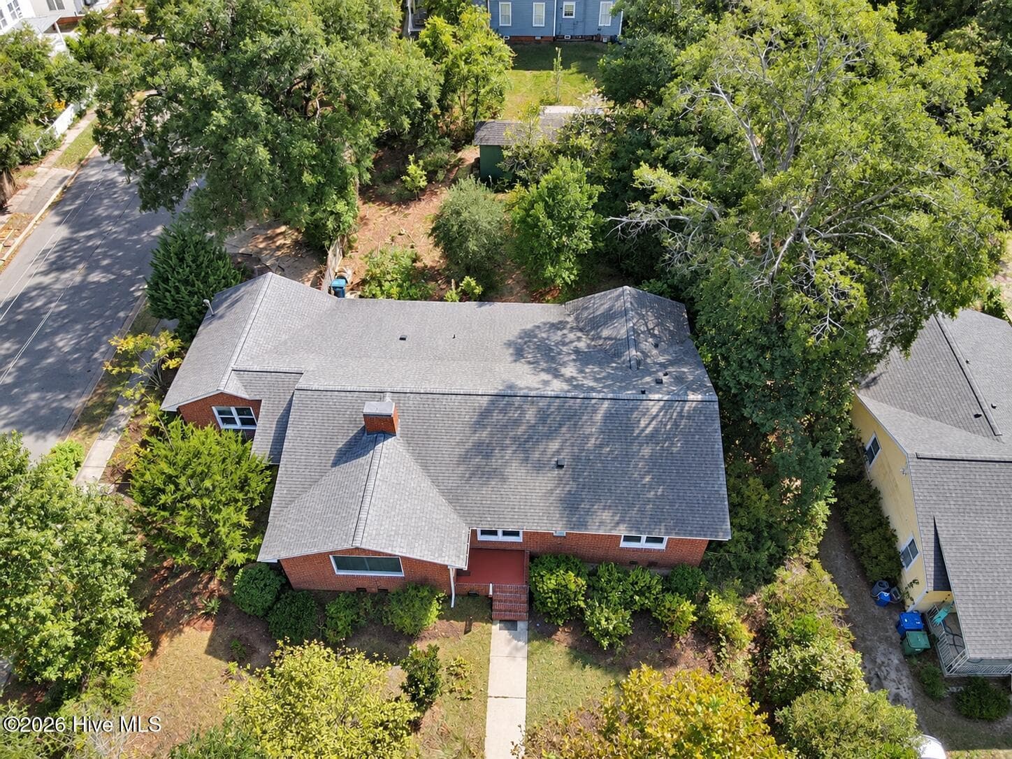 Single Family Residence at 320 Northern Boulevard, Wilmington, NC 28401, photo 3 of 159