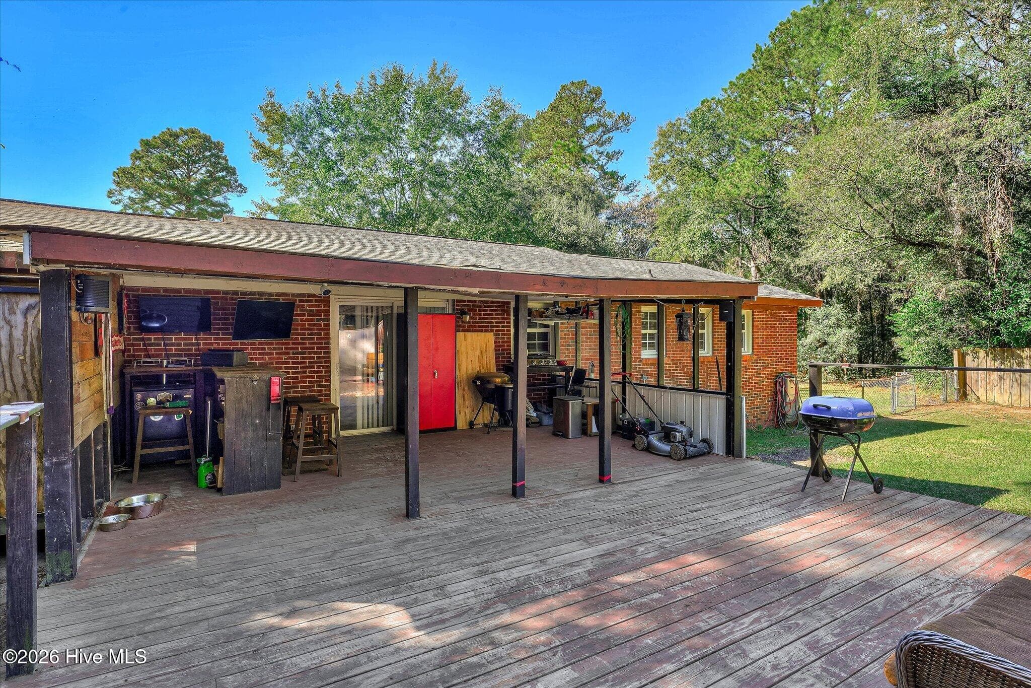 Single Family Residence at 214 Bristol Avenue, Aiken, SC 29801, photo 36 of 39