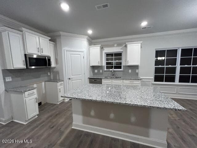 similar home, home is under construction - 818 Hidden Bridge Drive, Jacksonville, NC 28546