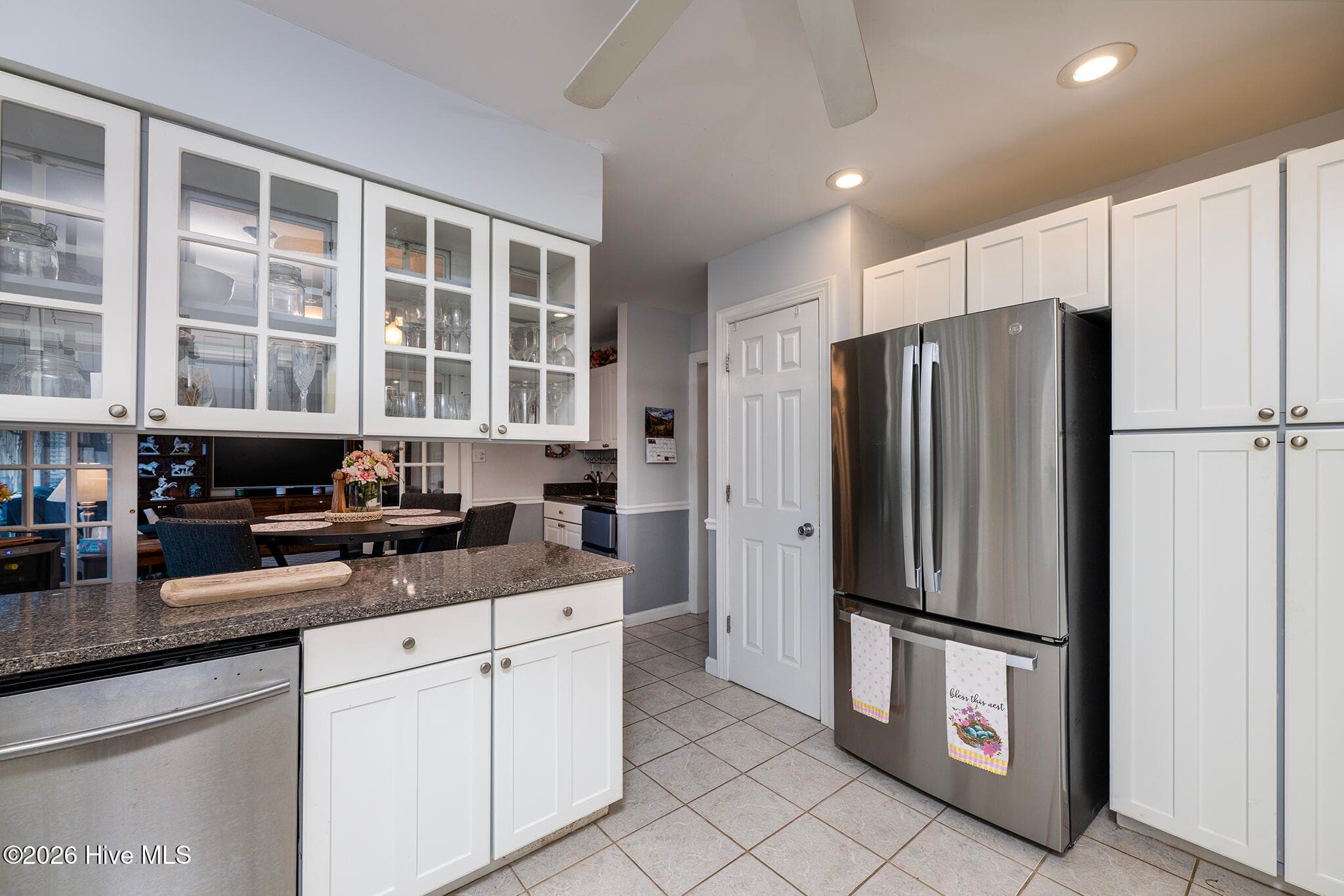 Kitchen with Stainless Steel Appliances - 106 Windlass Way, Aurora, NC 27806