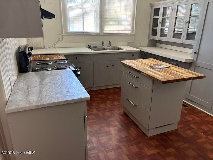 Commercial Sale at 102 Ritter Drive, Castle Hayne, NC 28429, photo 6 of 15