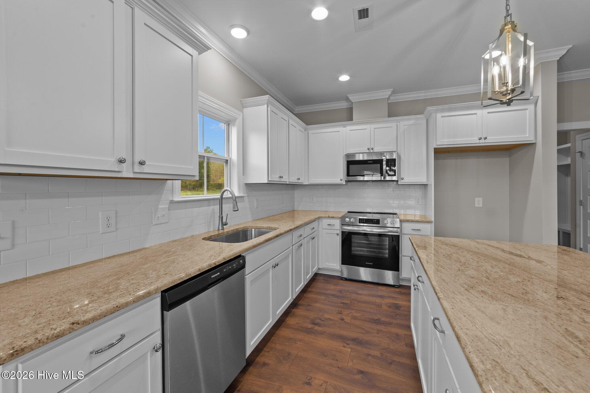 Photo of similar home - 1713 Dew Meadow Drive, Winterville, NC 28590