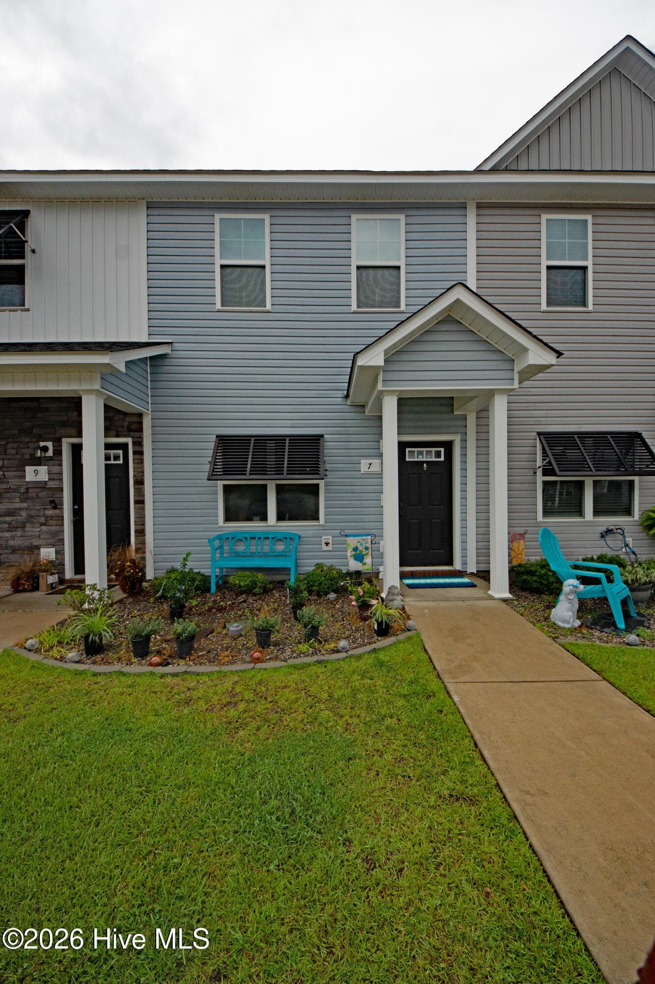 Townhouse at 7 Catalina Circle, Swansboro, NC 28584, photo 2 of 41