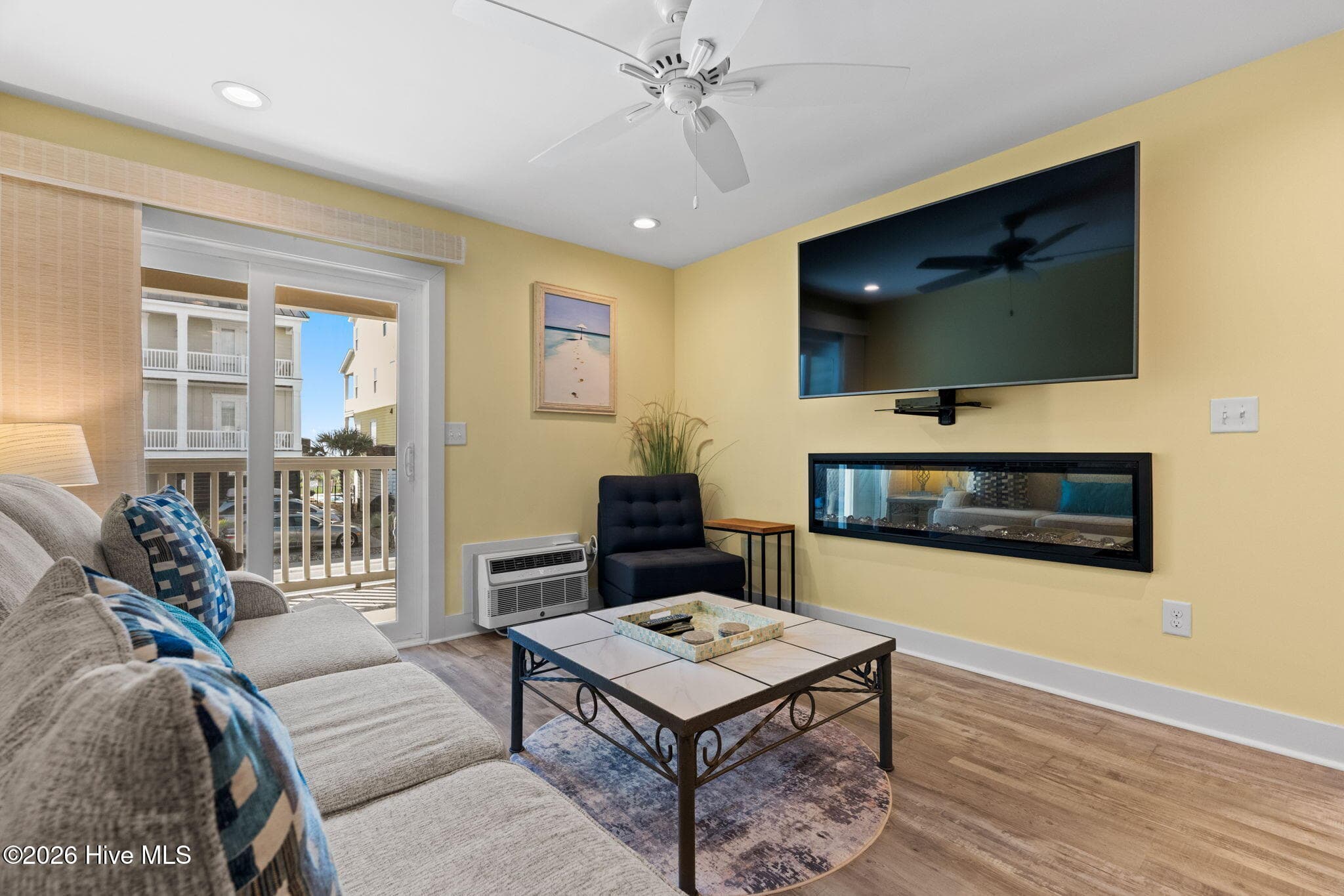 Condominium at 4201 N Ocean Boulevard 2i, North Myrtle Beach, SC 29582, photo 18 of 33