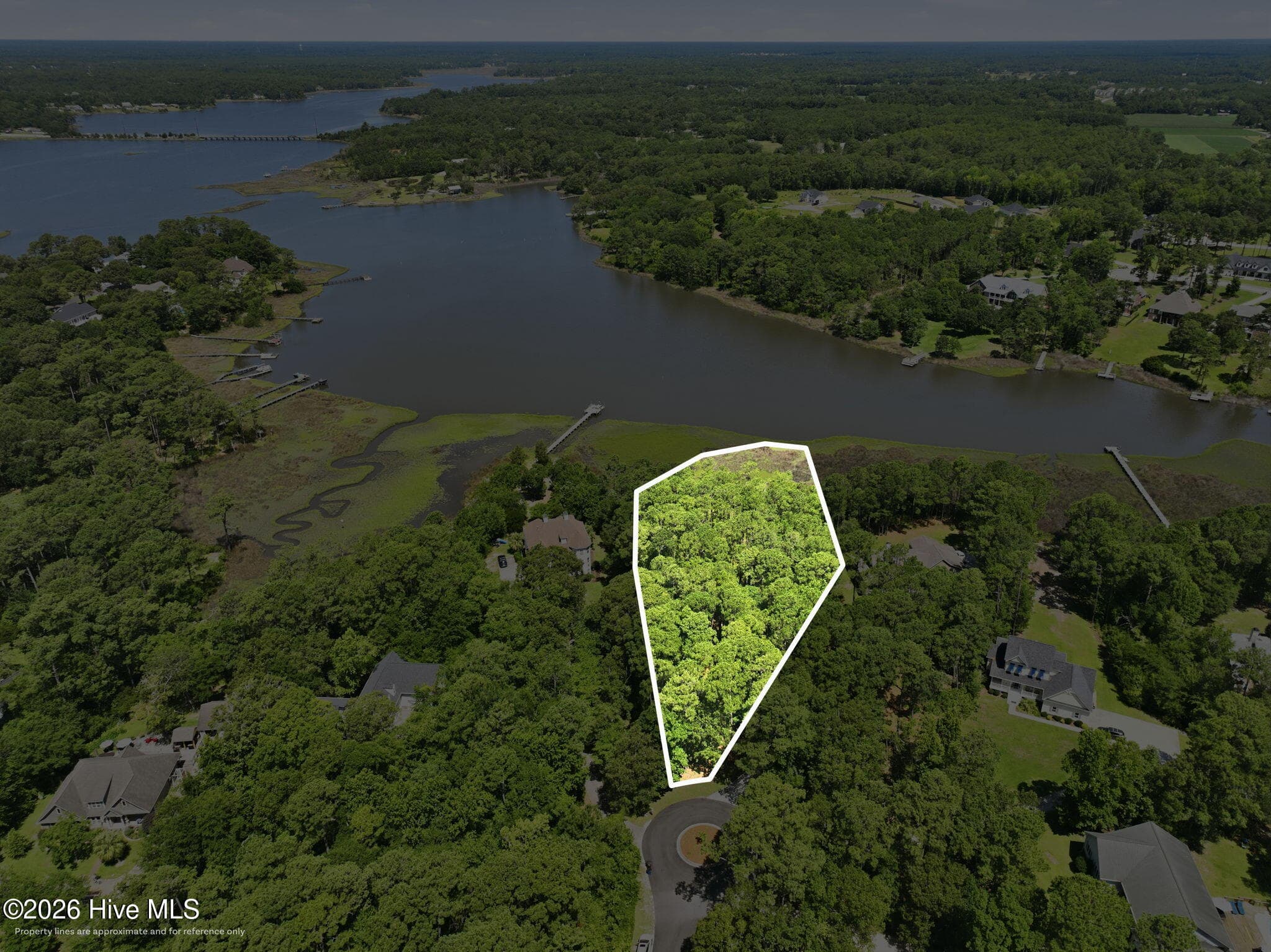 Outline of Property - 123 White Swan Way, Swansboro, NC 28584