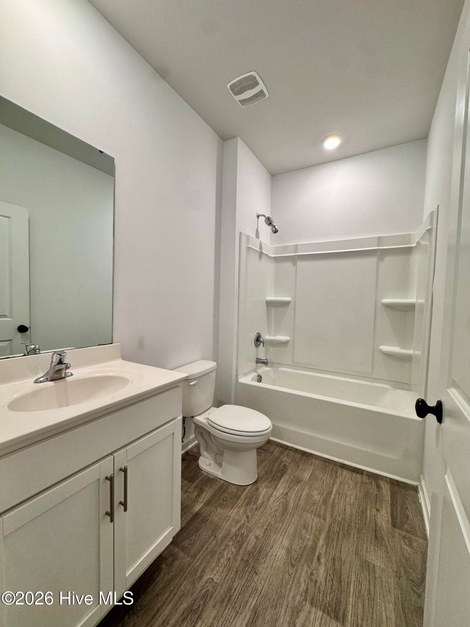 Single Family Residence at 413 Isabelle Street, New Bern, NC 28560, photo 20 of 80