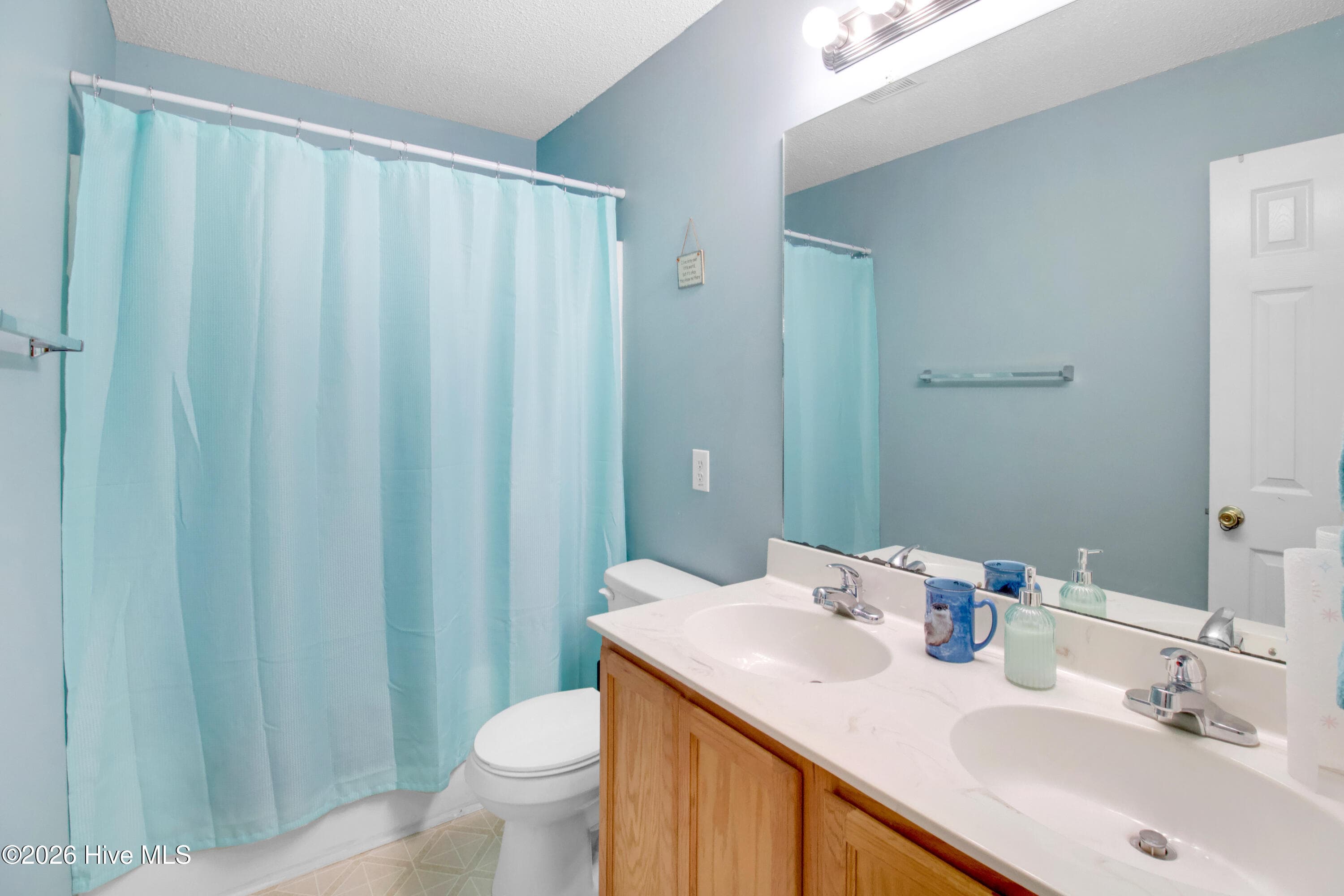 Single Family Residence at 206 Reef Lane, Richlands, NC 28574, photo 20 of 33