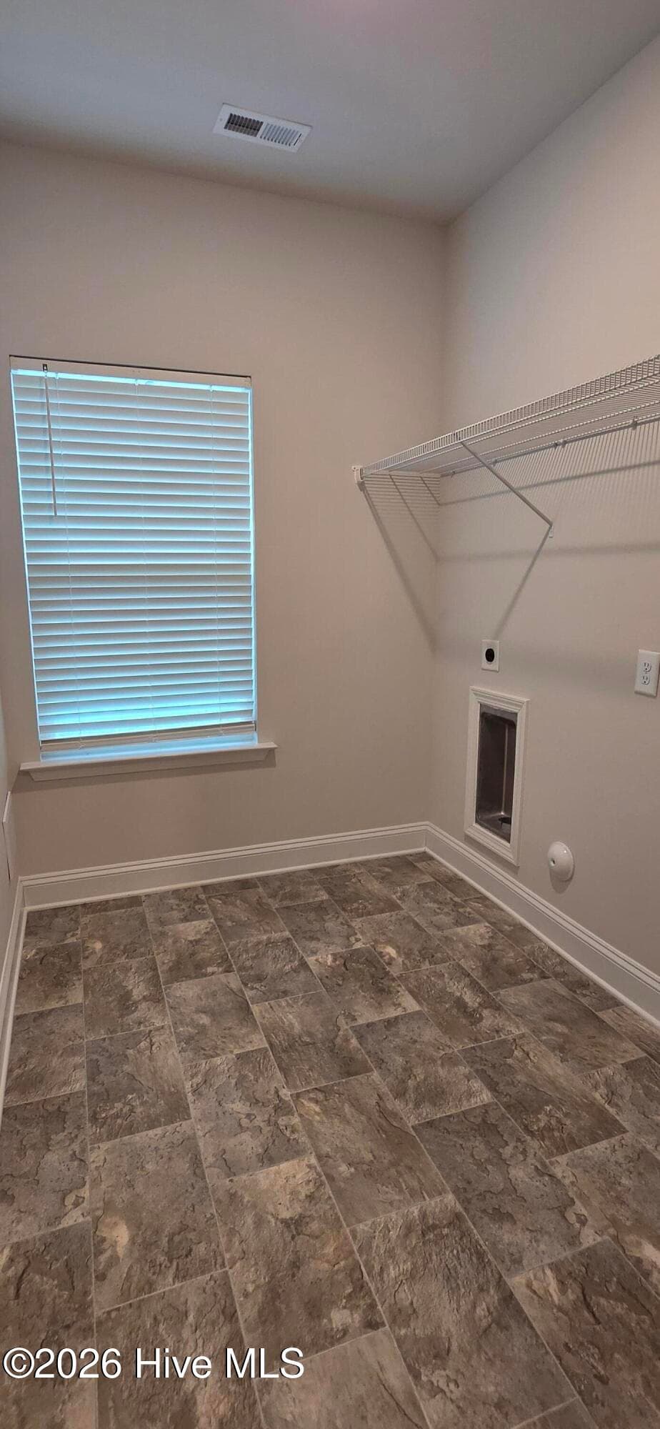 Single Family Residence at 2708 Chalet Circle, Winterville, NC 28590, photo 28 of 73