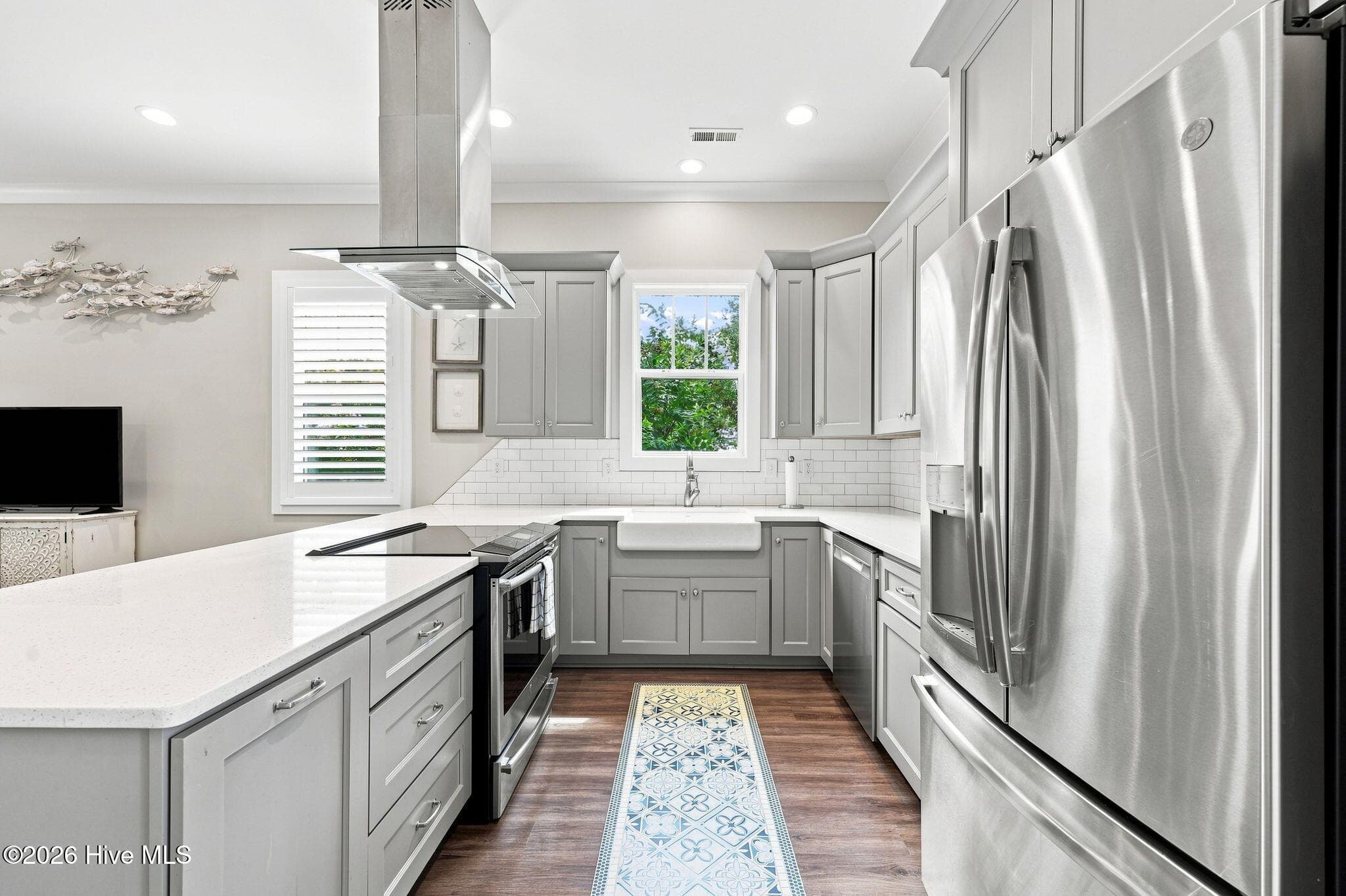 Single Family Residence at 100 Sea Grove Lane, Beaufort, NC 28516, photo 9 of 53