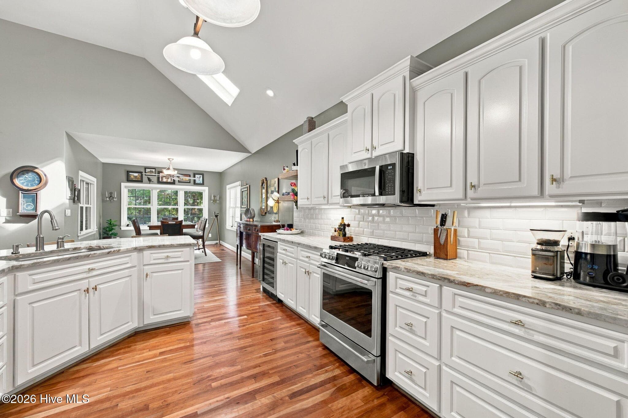 Single Family Residence at 102 Lugano Road, New Bern, NC 28562, photo 17 of 47