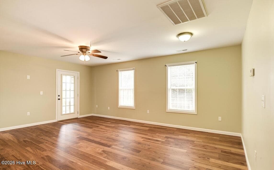 Single Family Residence at 5 Court 11 Northwest Drive, Calabash, NC 28467, photo 6 of 43