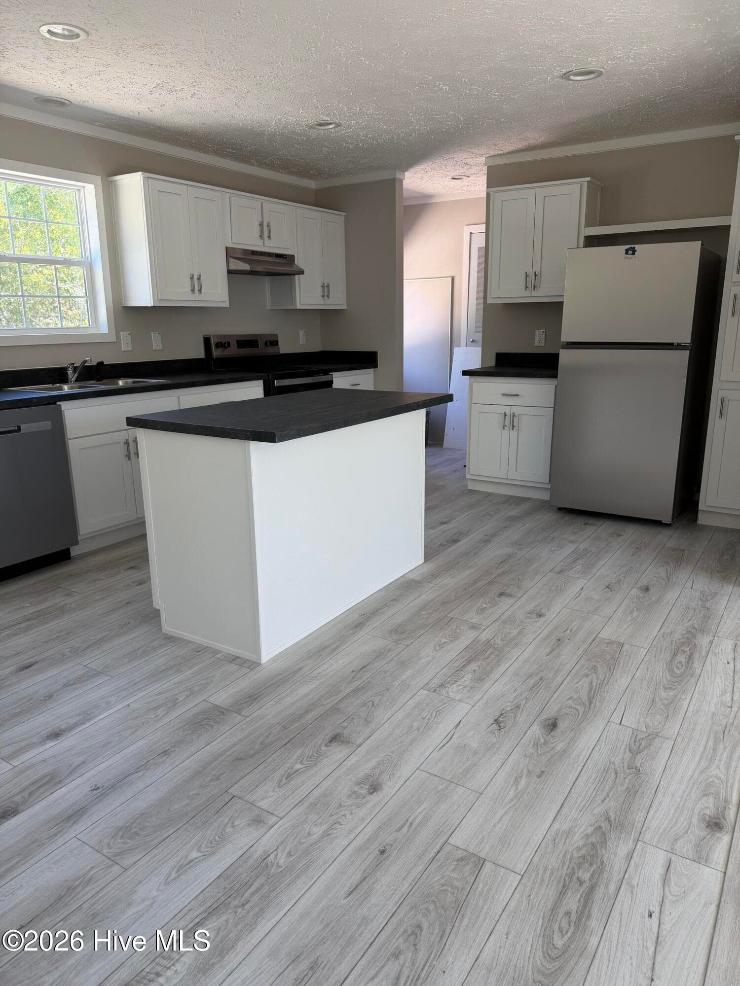 Manufactured Home at 446 Mt Zion Rd Road, Trenton, SC 29847, photo 18 of 31