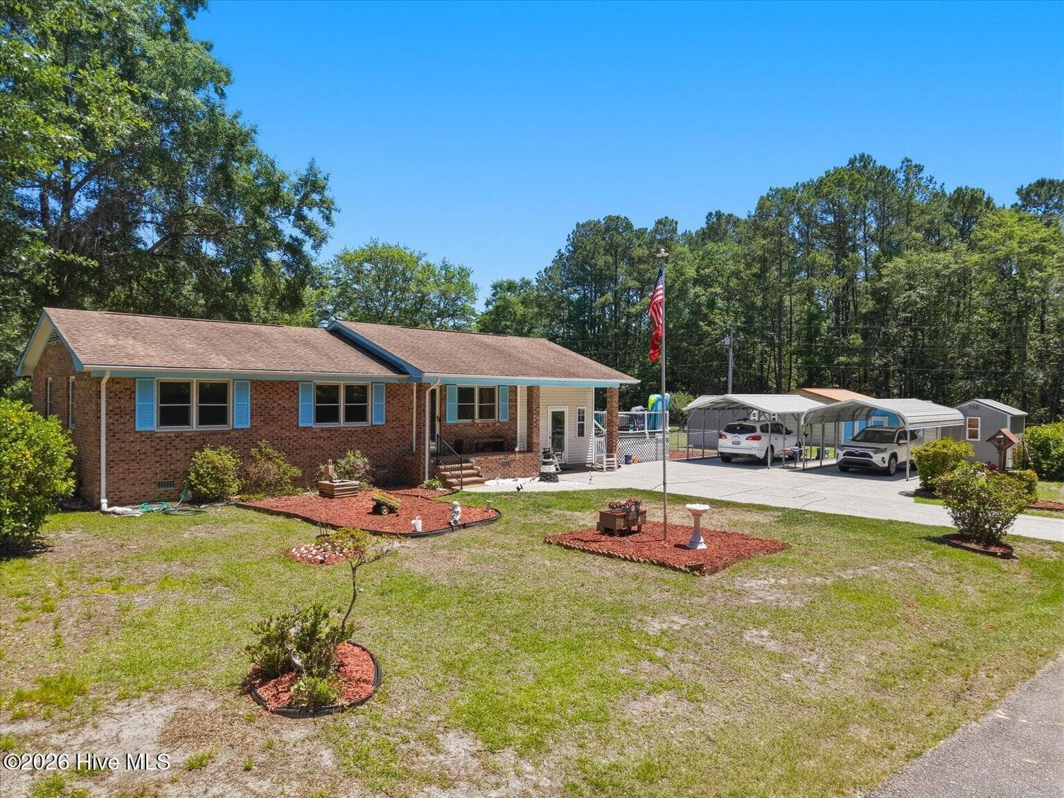 Single Family Residence at 5013 Quail Circle, Shallotte, NC 28470, photo 3 of 42