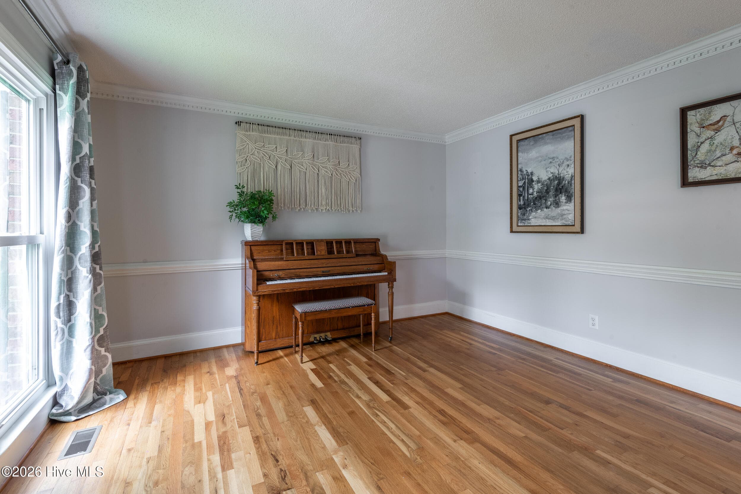 Single Family Residence at 1602 Woodwind Drive, Greenville, NC 27858, photo 7 of 62